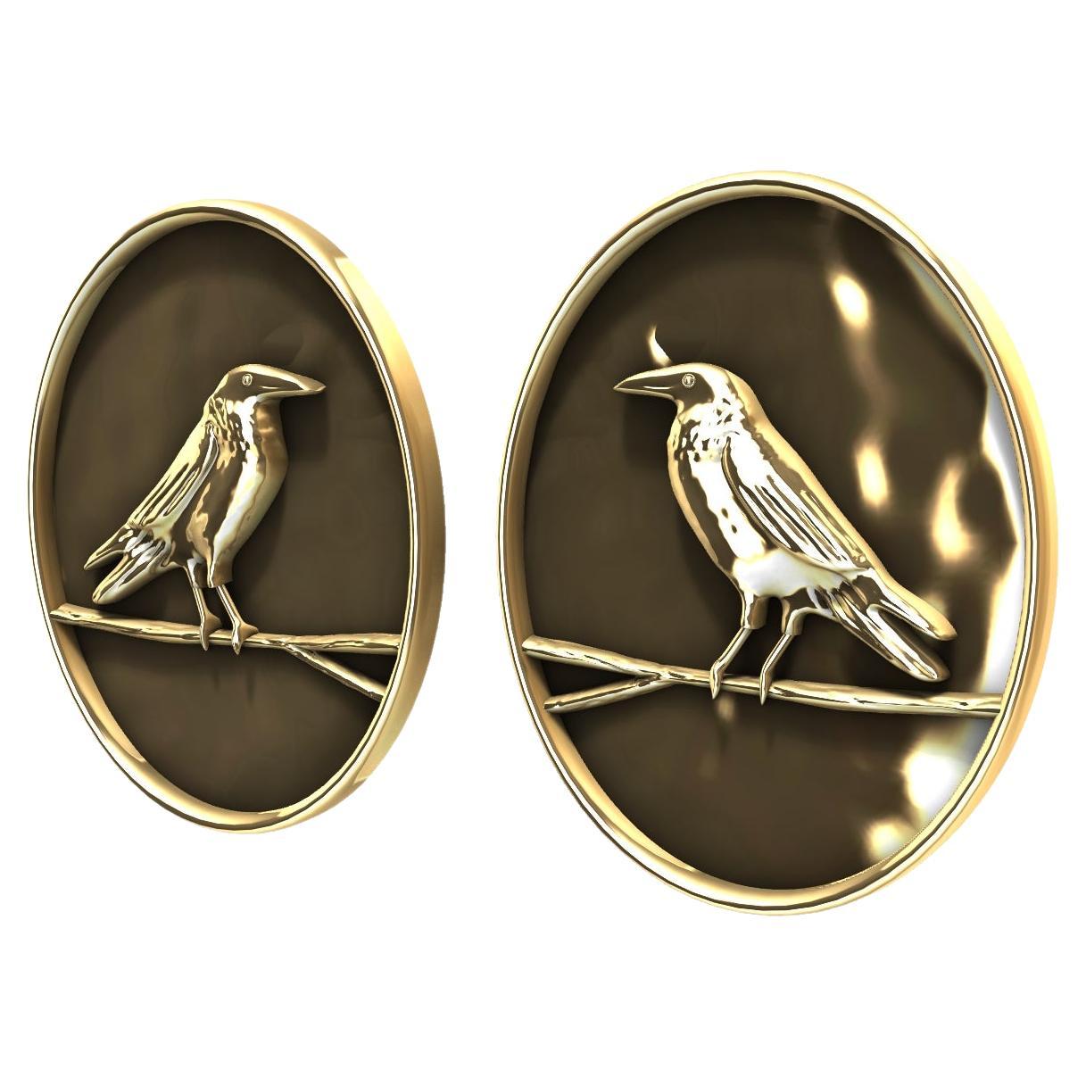 18 Karat Yellow Gold Raven Stud Earrings Tiffany Designer, Thomas Kurilla has loved sculpting . Waiting on a branch to hunt from above. Patience rules .
 Raven stud earrings to go from day to evening without flying away. 12.44 mm x 15.87
 made to