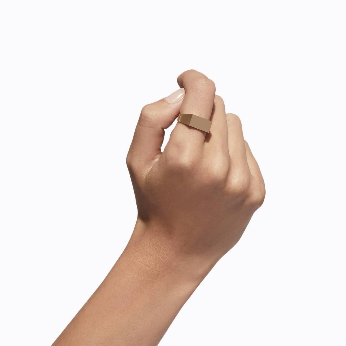 rectangle signet ring gold