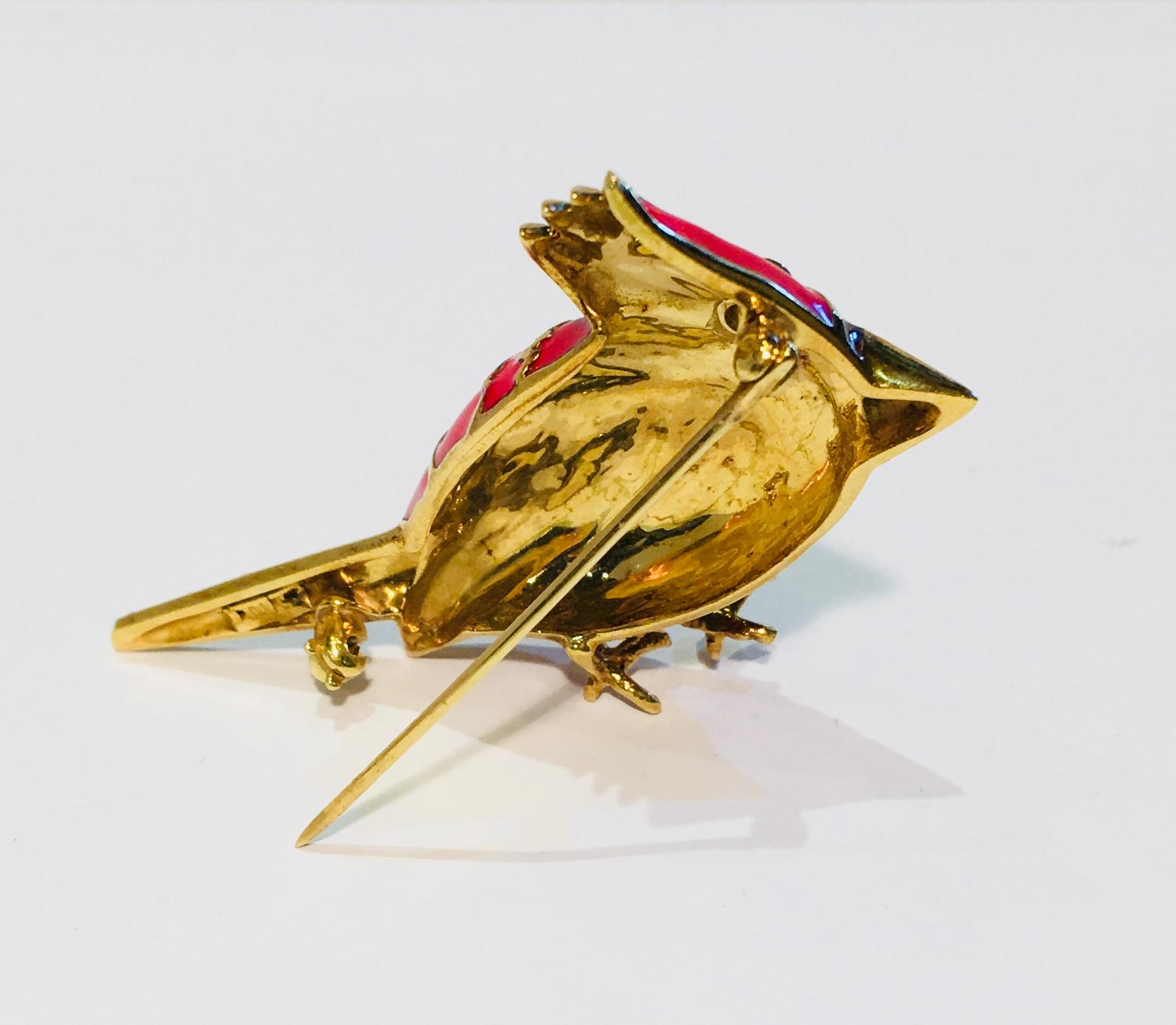 Round Cut 18 Karat Yellow Gold Red Enamel Diamond Cardinal Bird Brooch