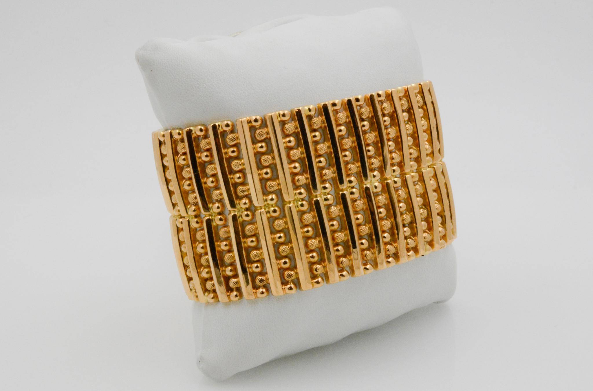 Women's 18 Karat Yellow Gold Retro Bracelet