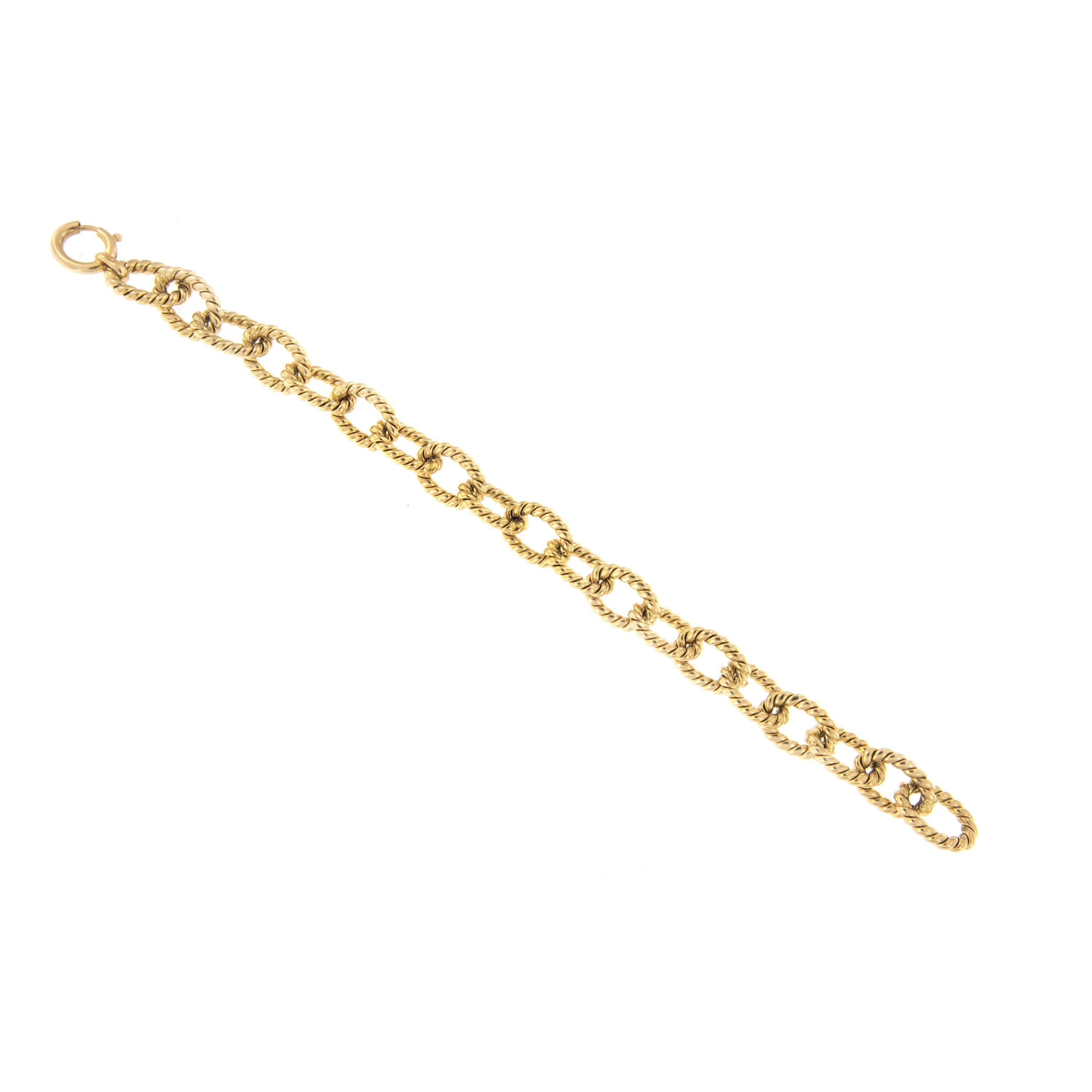 Contemporary 18 Karat Yellow Gold Ribbed Cable Link Bracelet For Sale