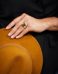 18 Karat Yellow Gold Ring Set with 10.71 Carat Green Tourmaline and Diamonds