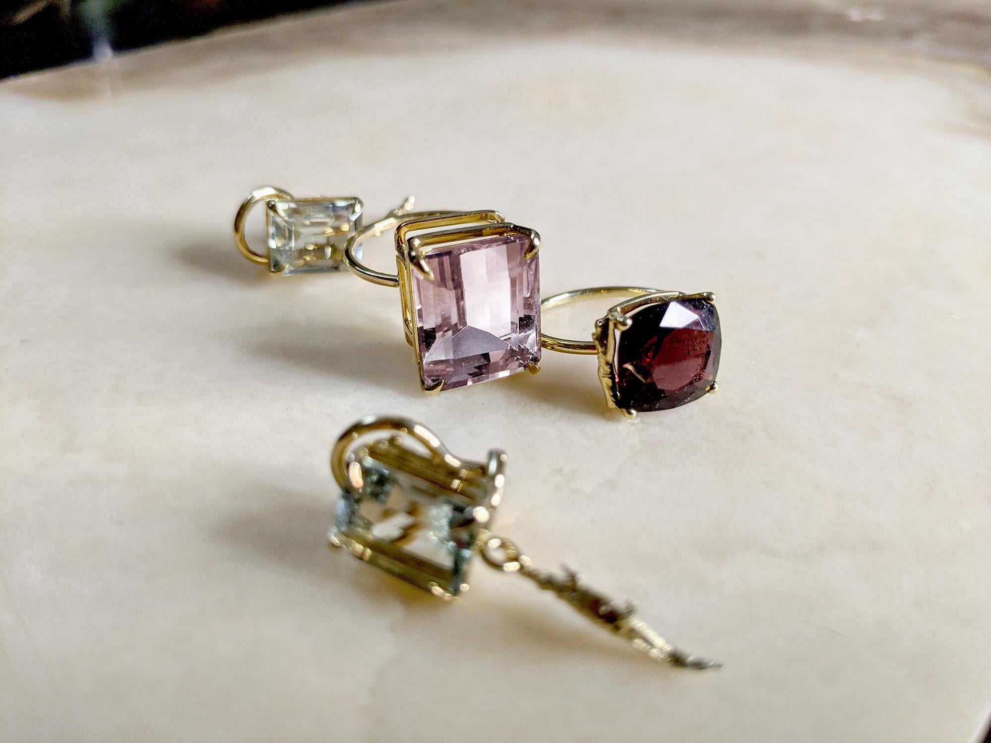 Bague en or jaune 18 carats avec grande kunzite rose poudrée en vente 2