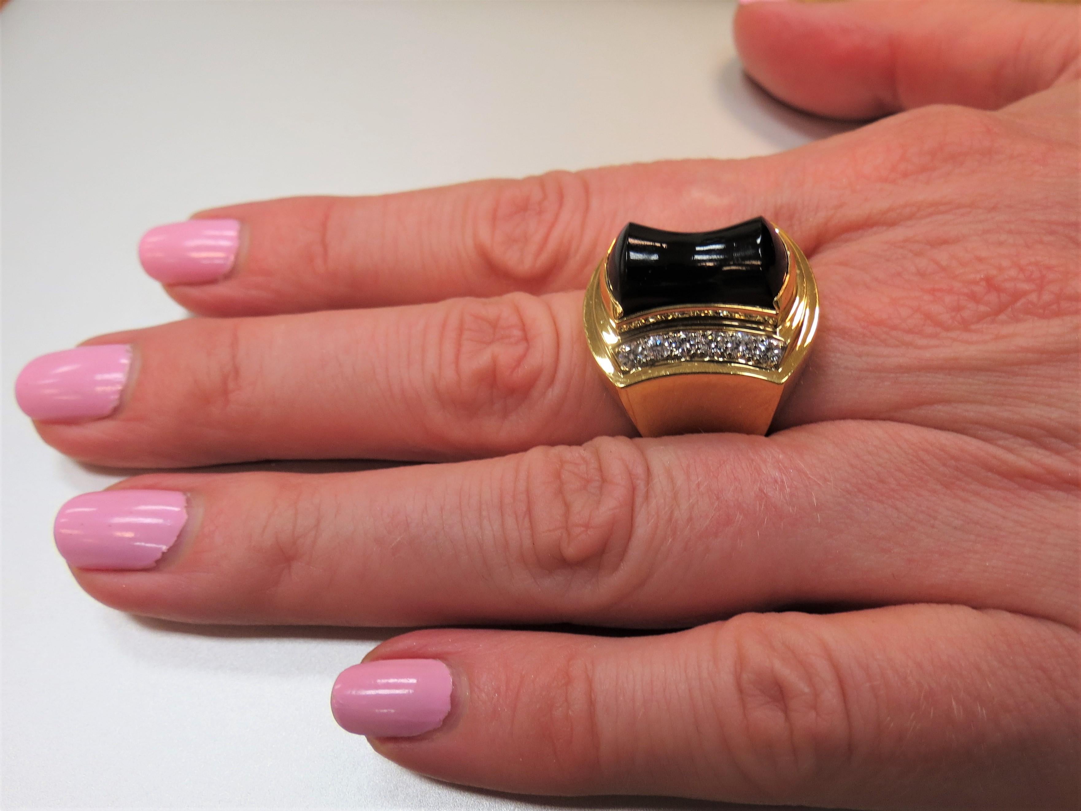 Contemporary 18 Karat Yellow Gold Ring with Black Onyx and Diamonds For Sale