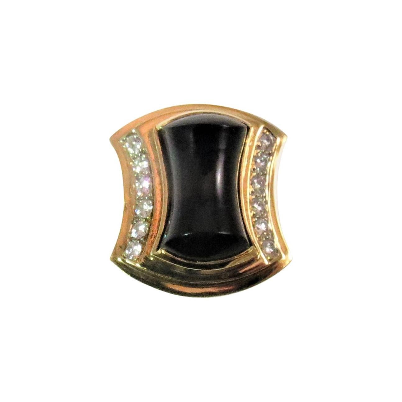 18 Karat Yellow Gold Ring with Black Onyx and Diamonds For Sale