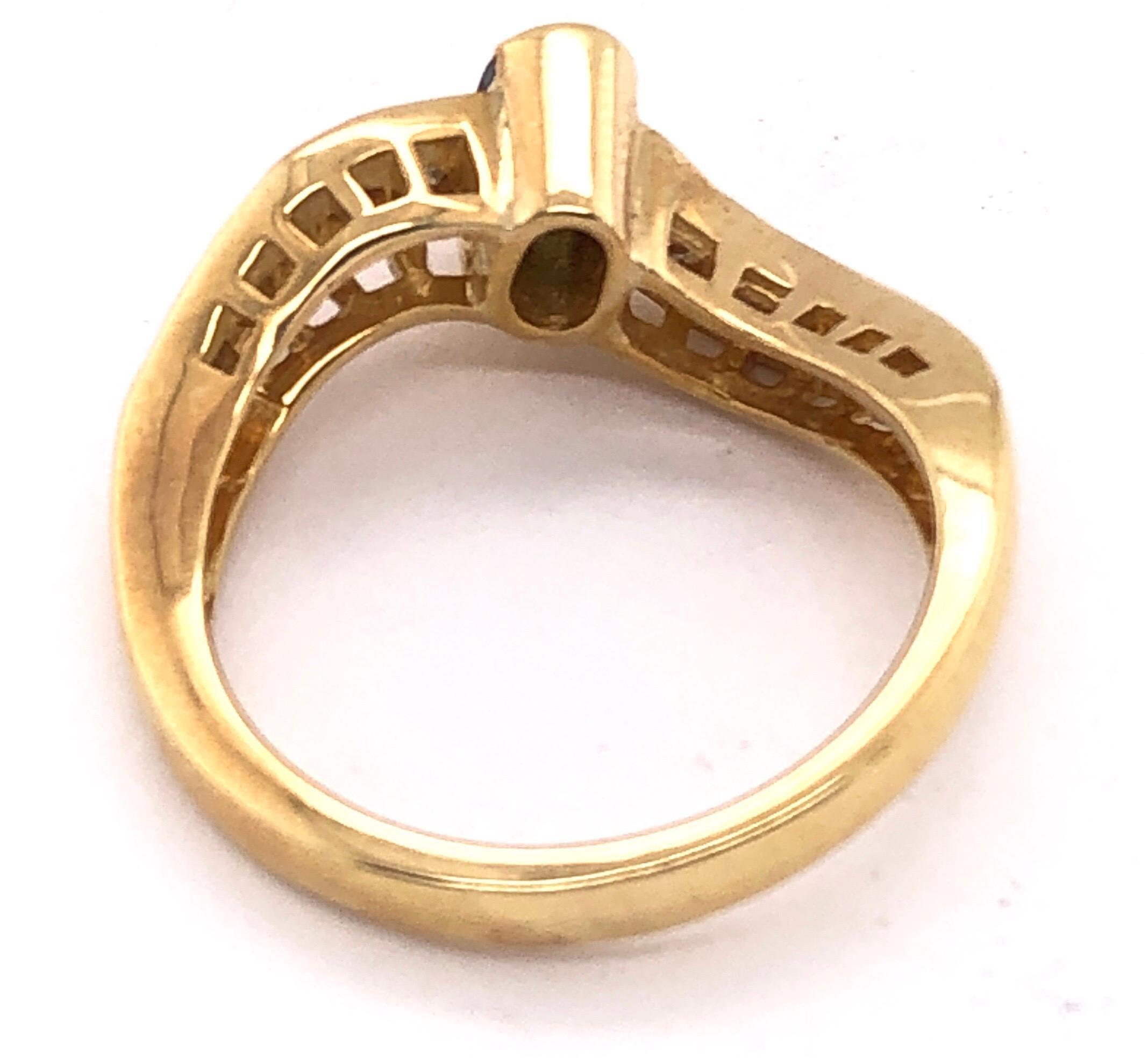 18 Karat Yellow Gold Ring with Sapphire Center and Diamond Accents 0.80 TDW For Sale 1