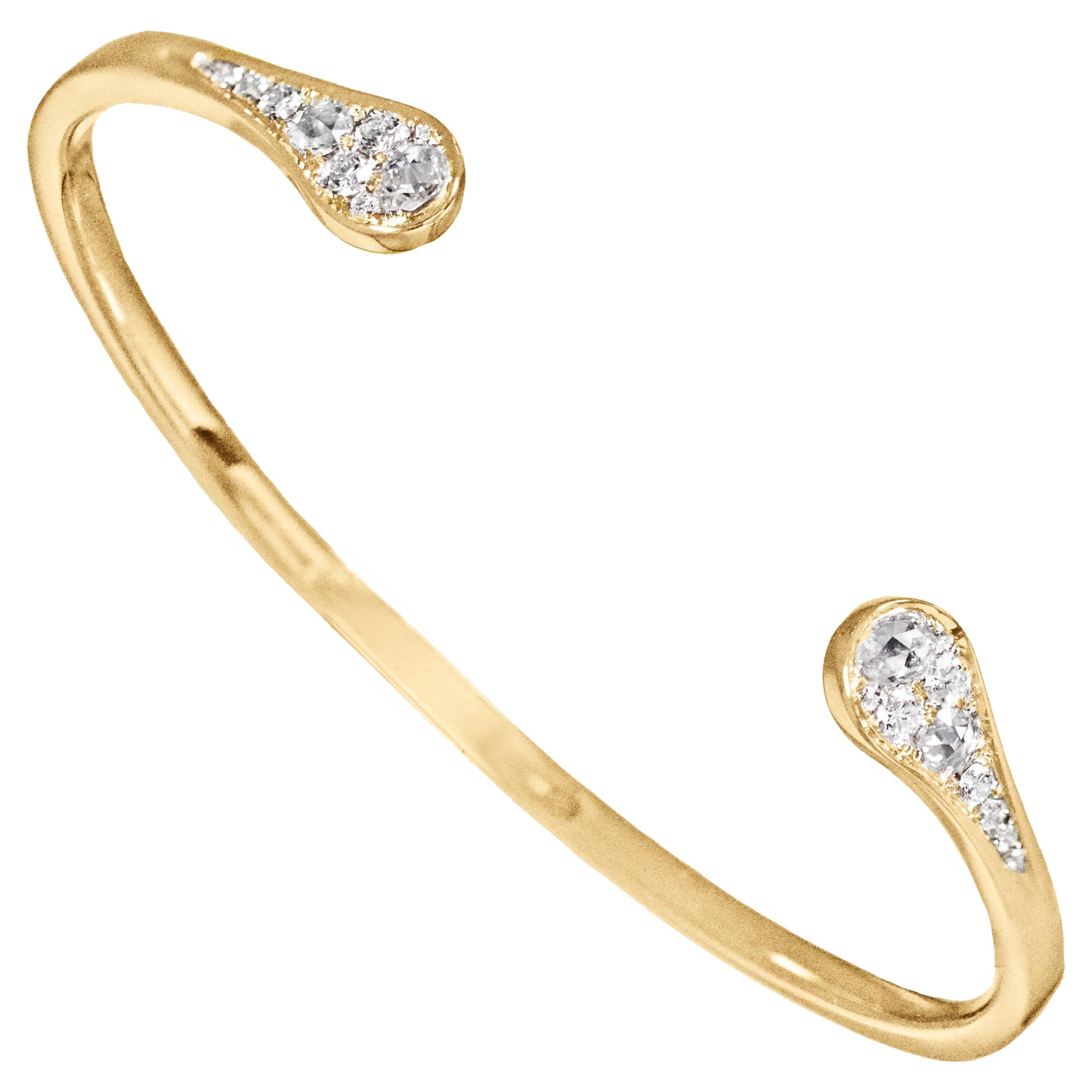 Bracelet manchette en or jaune 18 carats diamants taillés en rose diamants taillés en brillant en vente