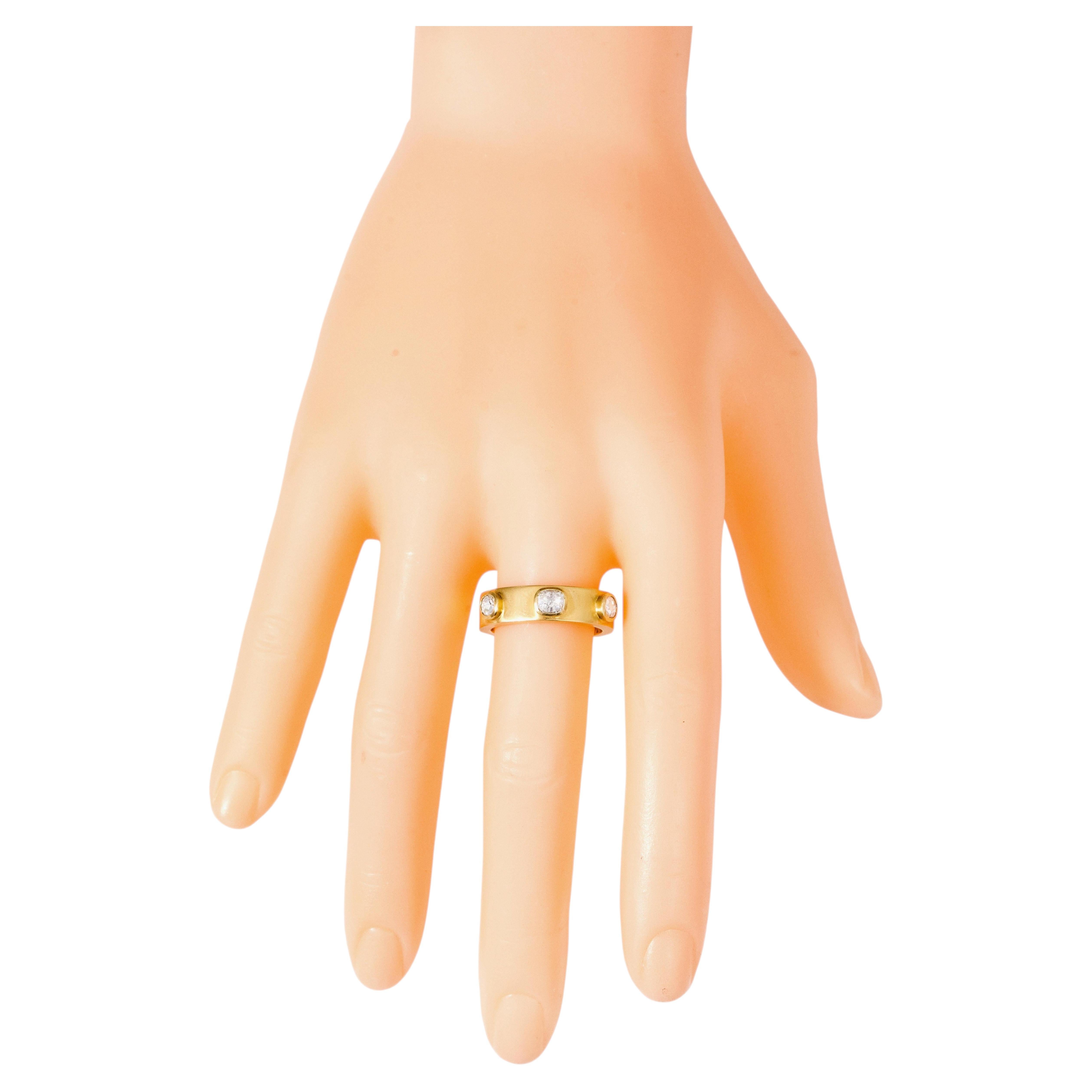 Anillo de oro amarillo de 18 quilates con diamantes talla rosa y tres piedras en estilo Art-Deco