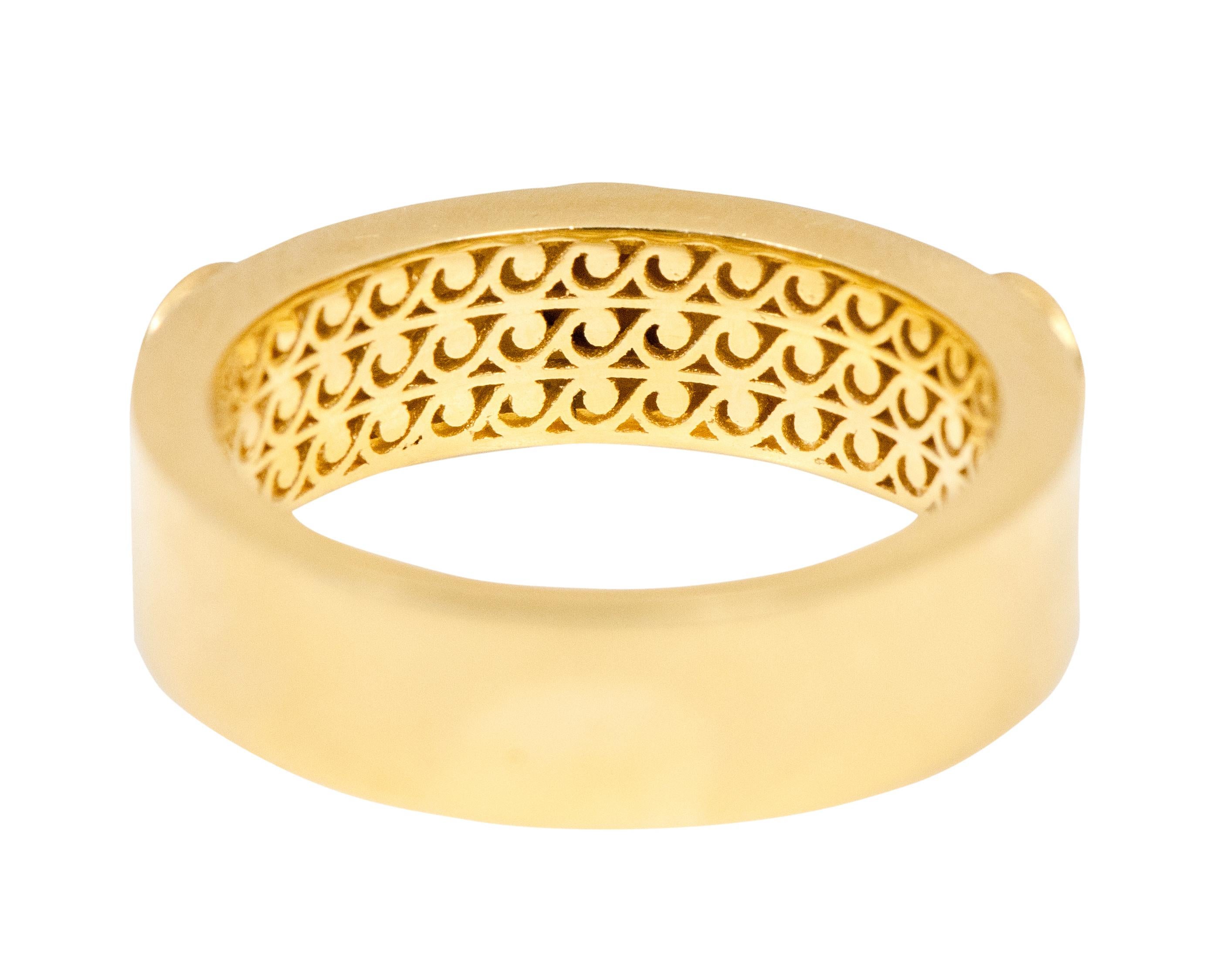 18 Karat Yellow Gold Rose-Cut Diamond Three-Stone Ring in Art-Deco Style For Sale 3