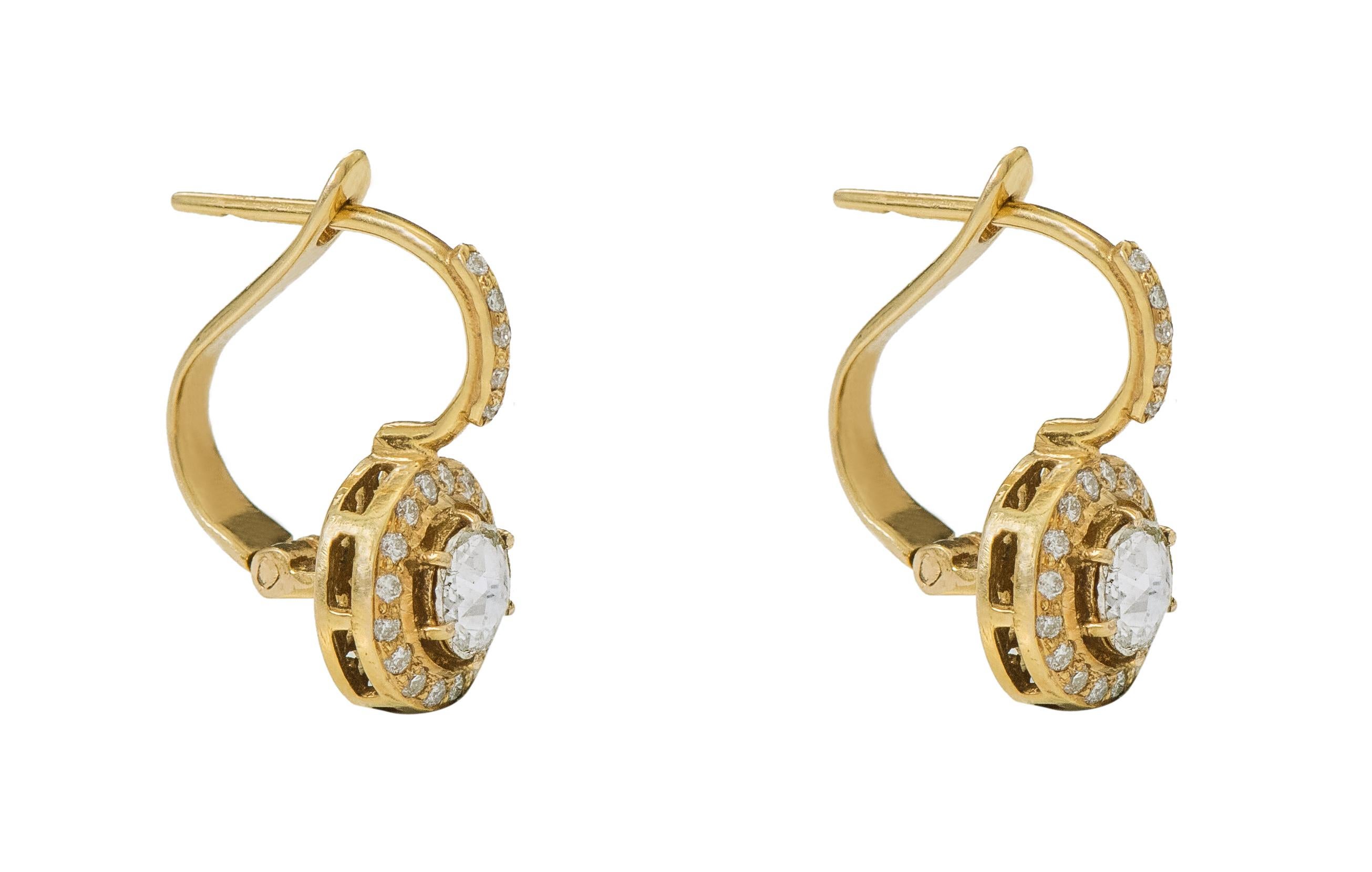 18 Karat Yellow Gold Rose-Cut Solitaire Diamond Drop Earrings in Art-Deco Style

This Victorian period art-deco style sensational diamond rose cut cluster earring is beautiful. The round rose cut solitaire diamond in a six-prong setting creates a