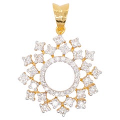 18 Karat Yellow Gold Round Diamond Scatter Pendant Necklace