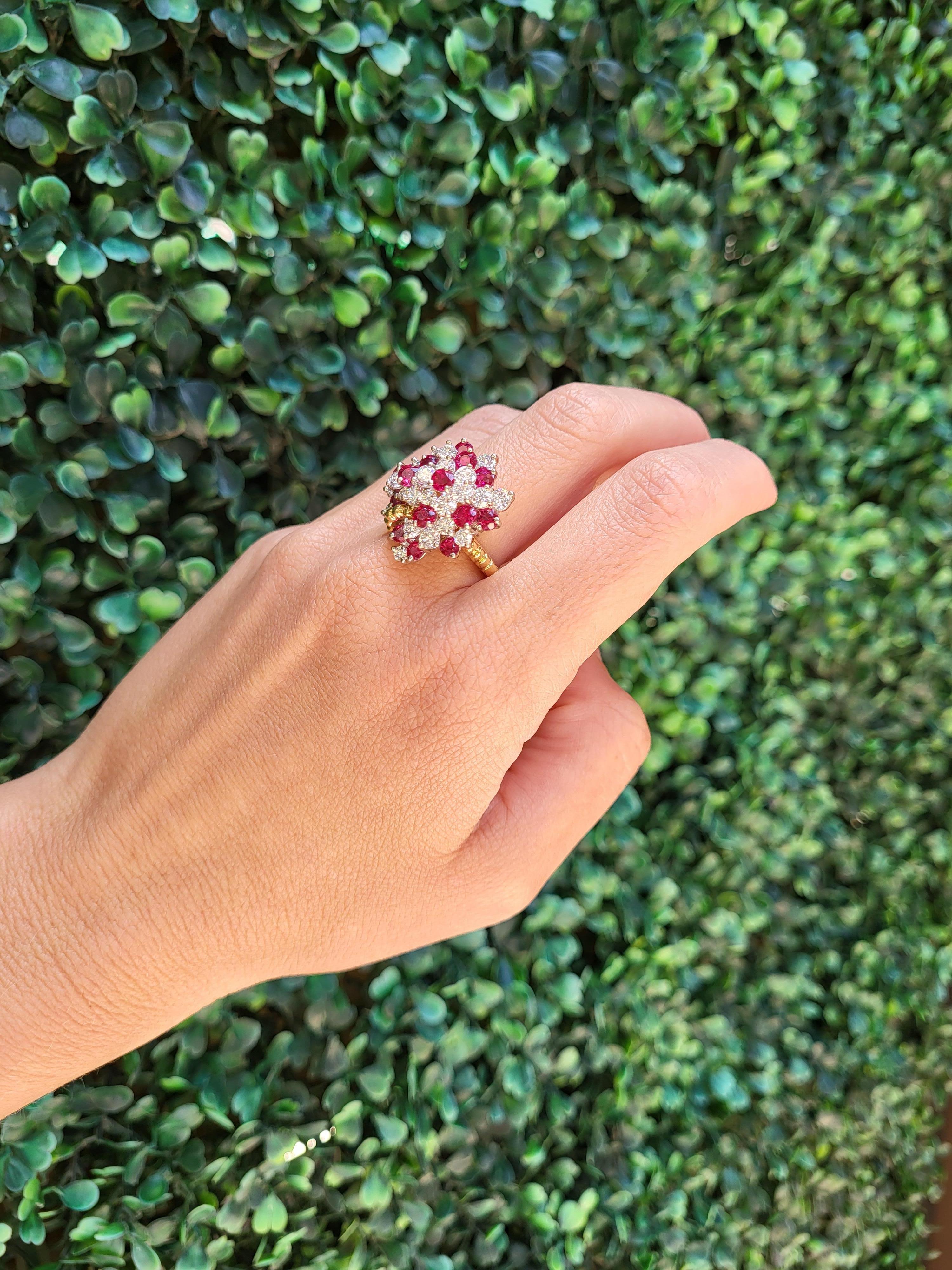 18 Karat Gelbgold Runder Rubin & Diamant Vintage Cocktail-Cluster-Ring 5