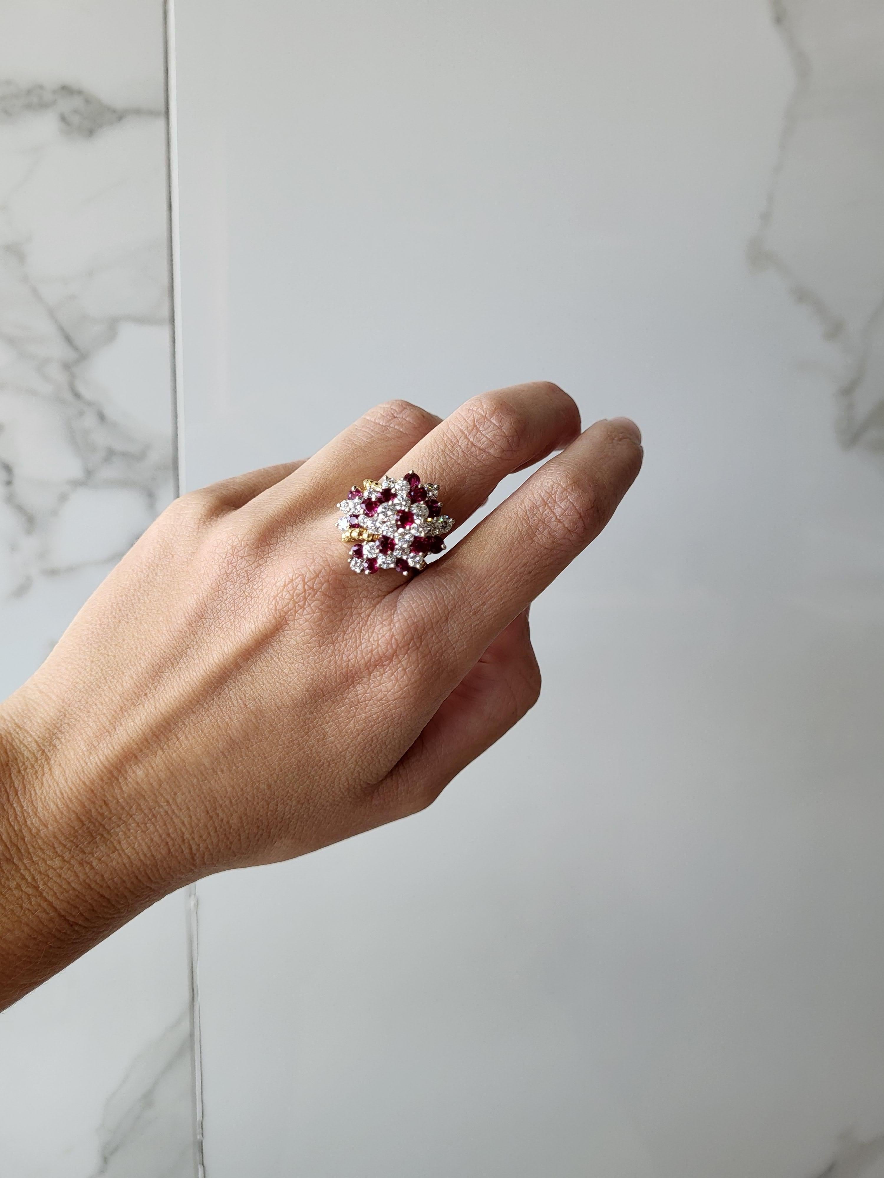 18 Karat Gelbgold Runder Rubin & Diamant Vintage Cocktail-Cluster-Ring 9