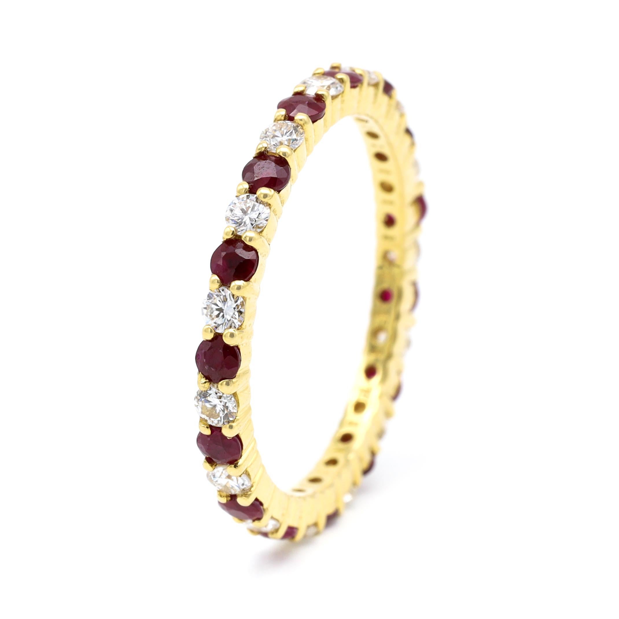 18 Karat Yellow Gold Ruby and Diamond Brilliant Cut Eternity Full Band Ring

This elegant dark red ruby and diamond round full band is radiating. The alternating round diamonds and rubies held by the common yellow gold prongs in the cluster setting