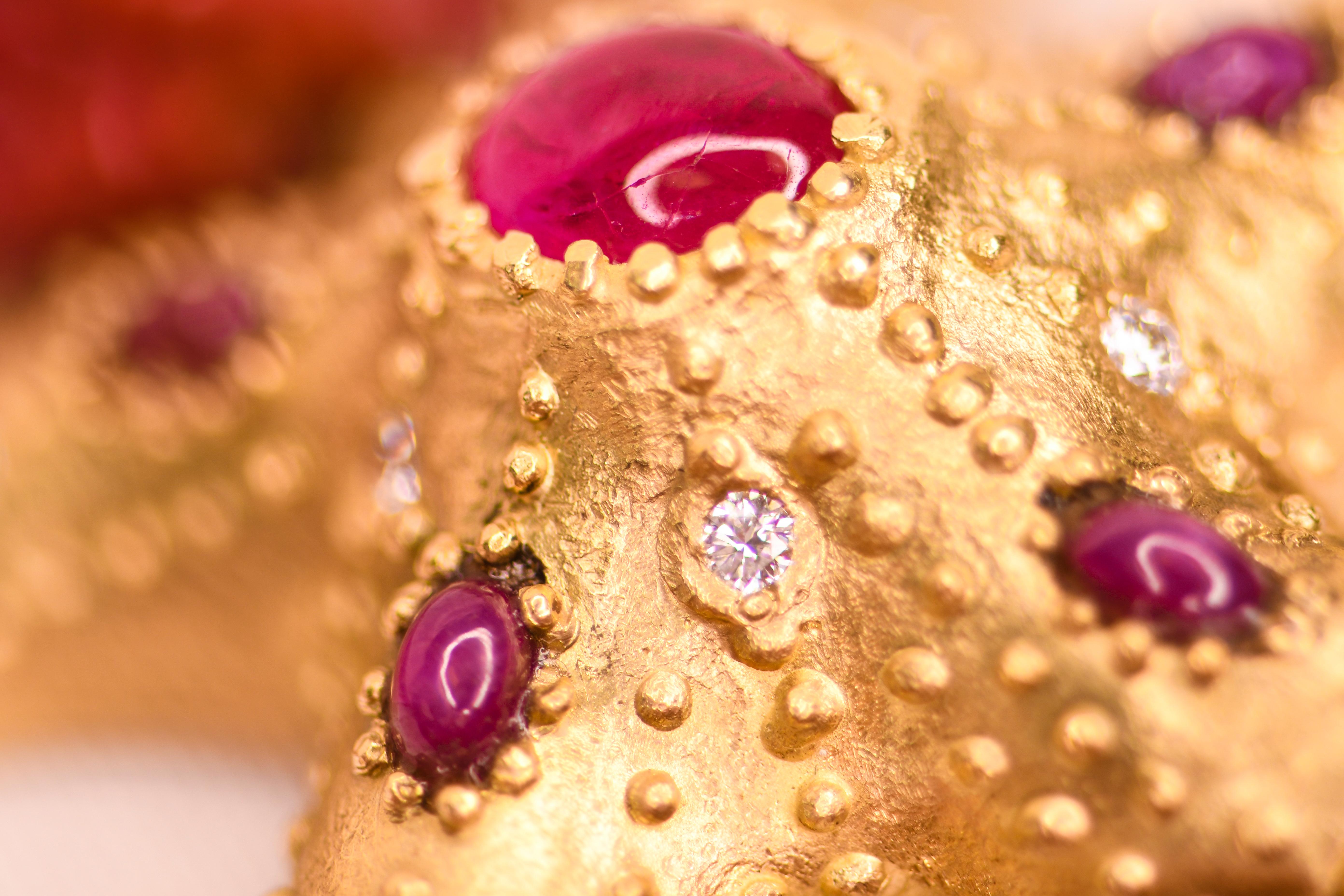 Women's 18 Karat Yellow Gold Ruby and Diamond Starfish 12 Strand Faceted Ruby Beads For Sale