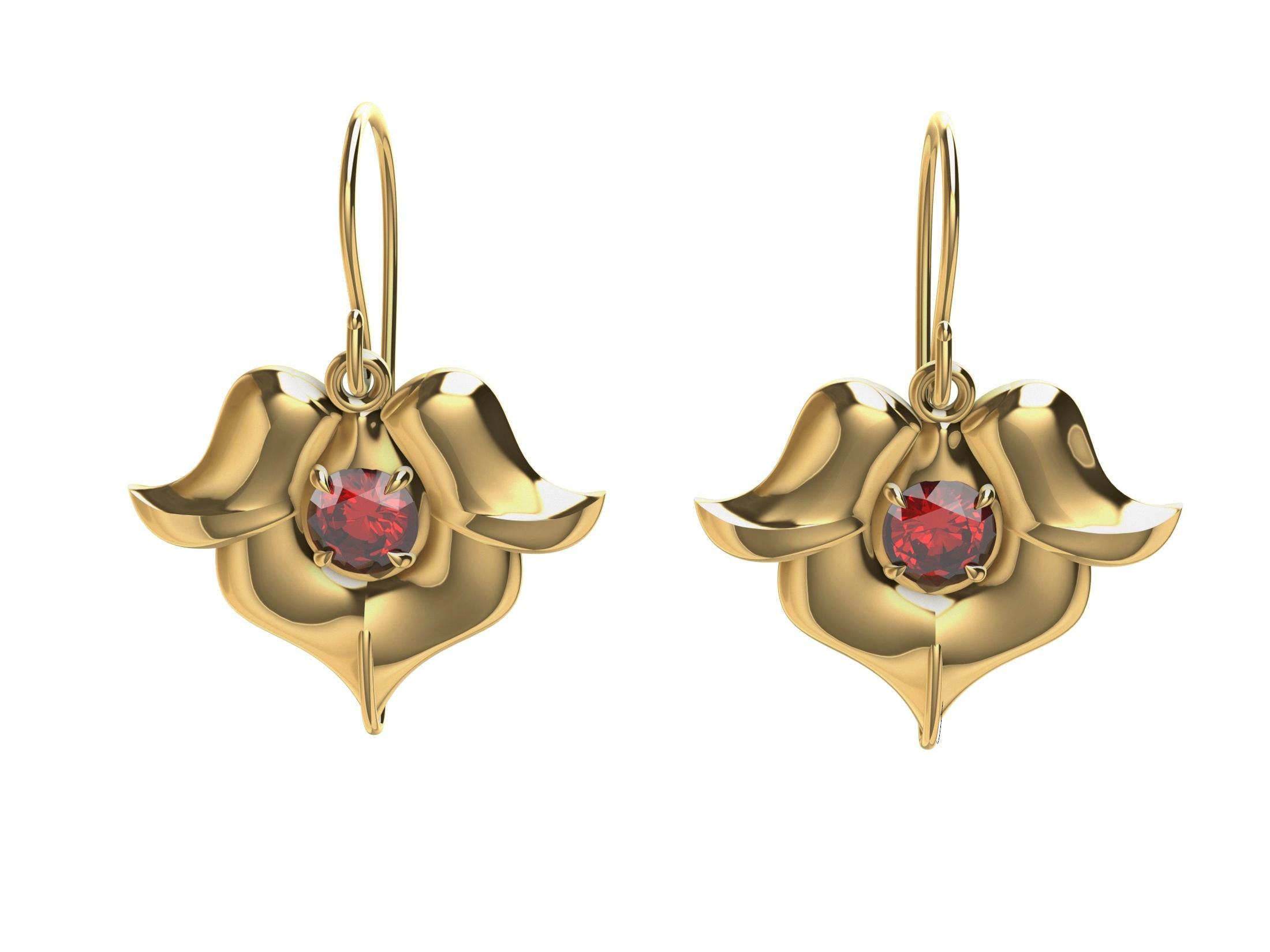 Contemporary 18 Karat Yellow Gold Ruby Arabesque Flower Earrings For Sale