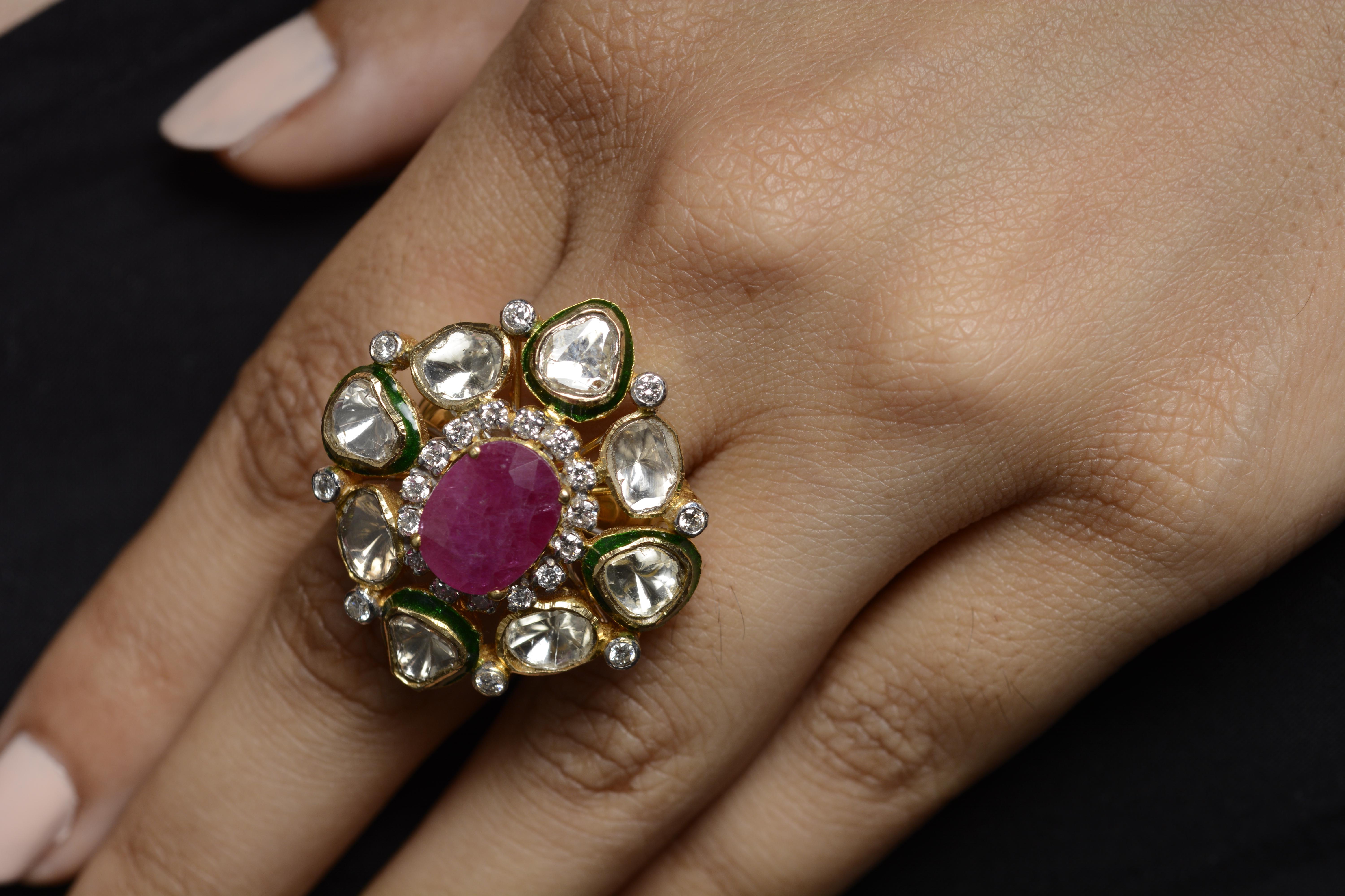 18 Karat Yellow Gold Ruby Diamond and Enamel Cocktail Ring In New Condition For Sale In Mumbai, IN