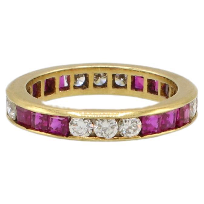 18 Karat Yellow Gold Ruby & Natural Diamond Wedding Band Ring 
Metal: 18k yellow gold
Weight: 3.1 grams
Diamonds: Approx. 0.60 CTW G-H VS round natural diamonds
Width: 3.2mm
Size: 4.5 (US)
