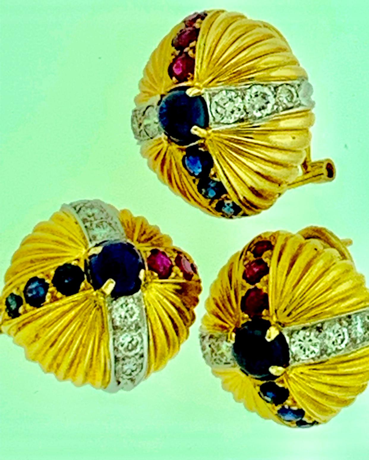 18 Karat Yellow Gold Ruby Sapphire and Diamond Earring and Stick Pin Set Estate In Excellent Condition For Sale In New York, NY