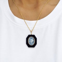 Sagittarius Zodiac Agate Cameo Black Onyx Gold Pendant Necklace