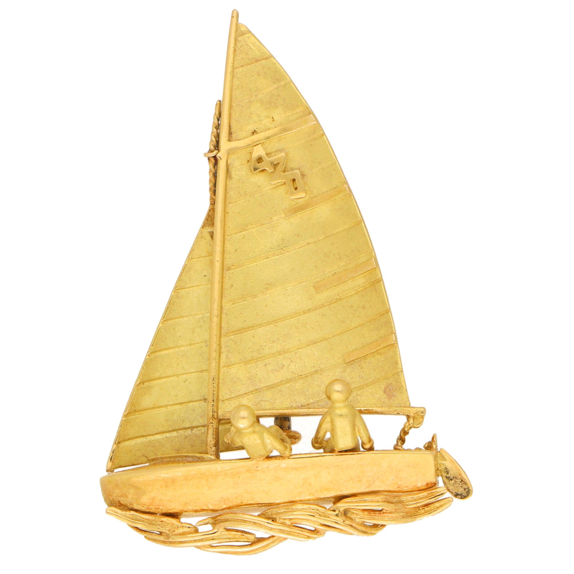 18 Karat Yellow Gold Sailing Yacht Brooch For Sale
