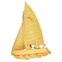 18 Karat Yellow Gold Sailing Yacht Brooch