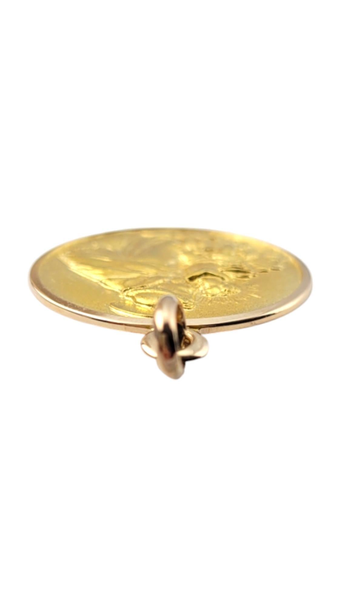 Charm en or jaune 18 carats Saint Antoine de Padua #20861 en vente 2