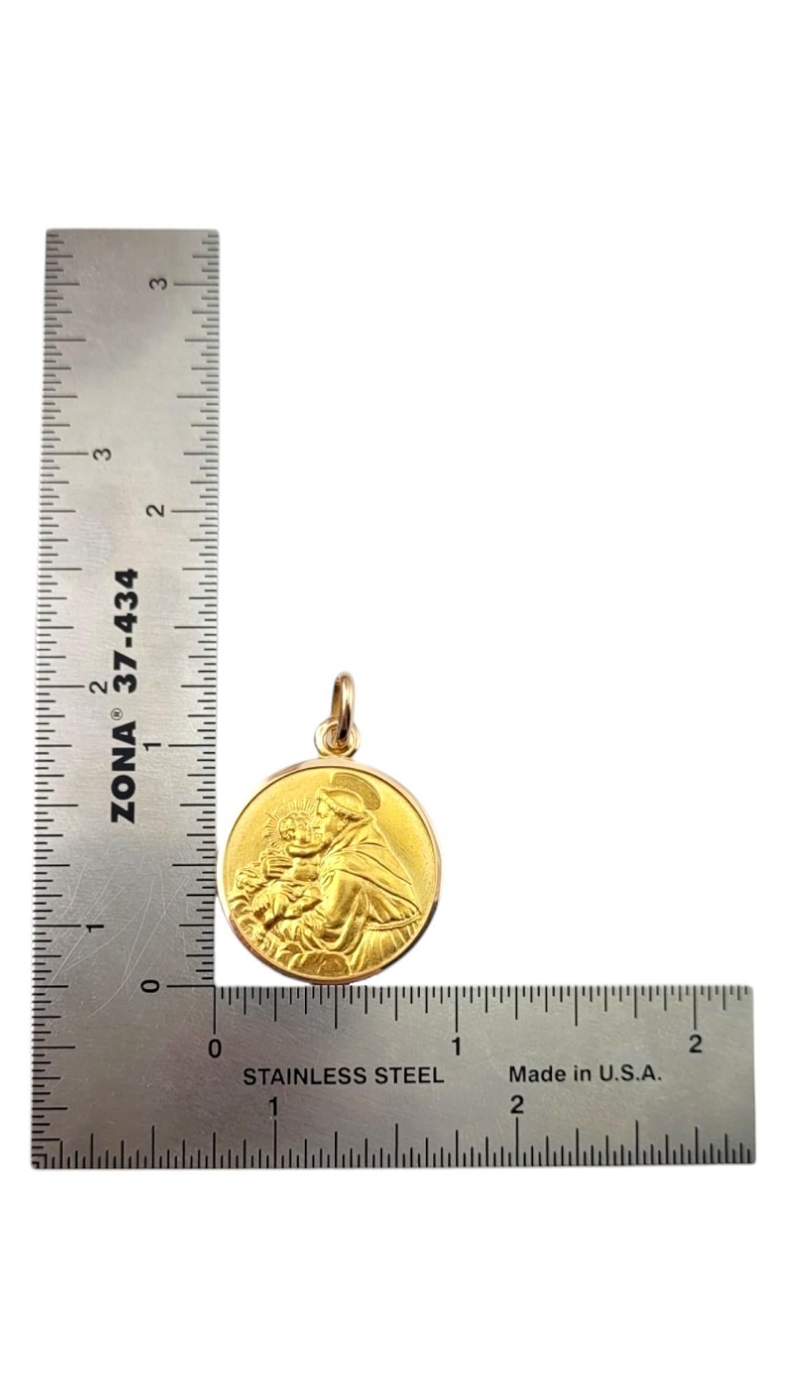 Charm en or jaune 18 carats Saint Antoine de Padua #20861 en vente 5