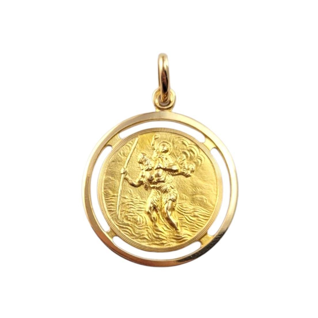 Ciondolo di San Cristoforo in oro giallo 18 carati #21484 in vendita 5