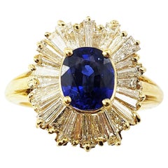 Anello in oro giallo 18 carati con zaffiro e diamante