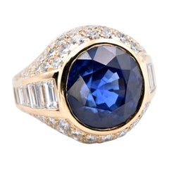 18 Karat Yellow Gold Sapphire and Diamond Ring