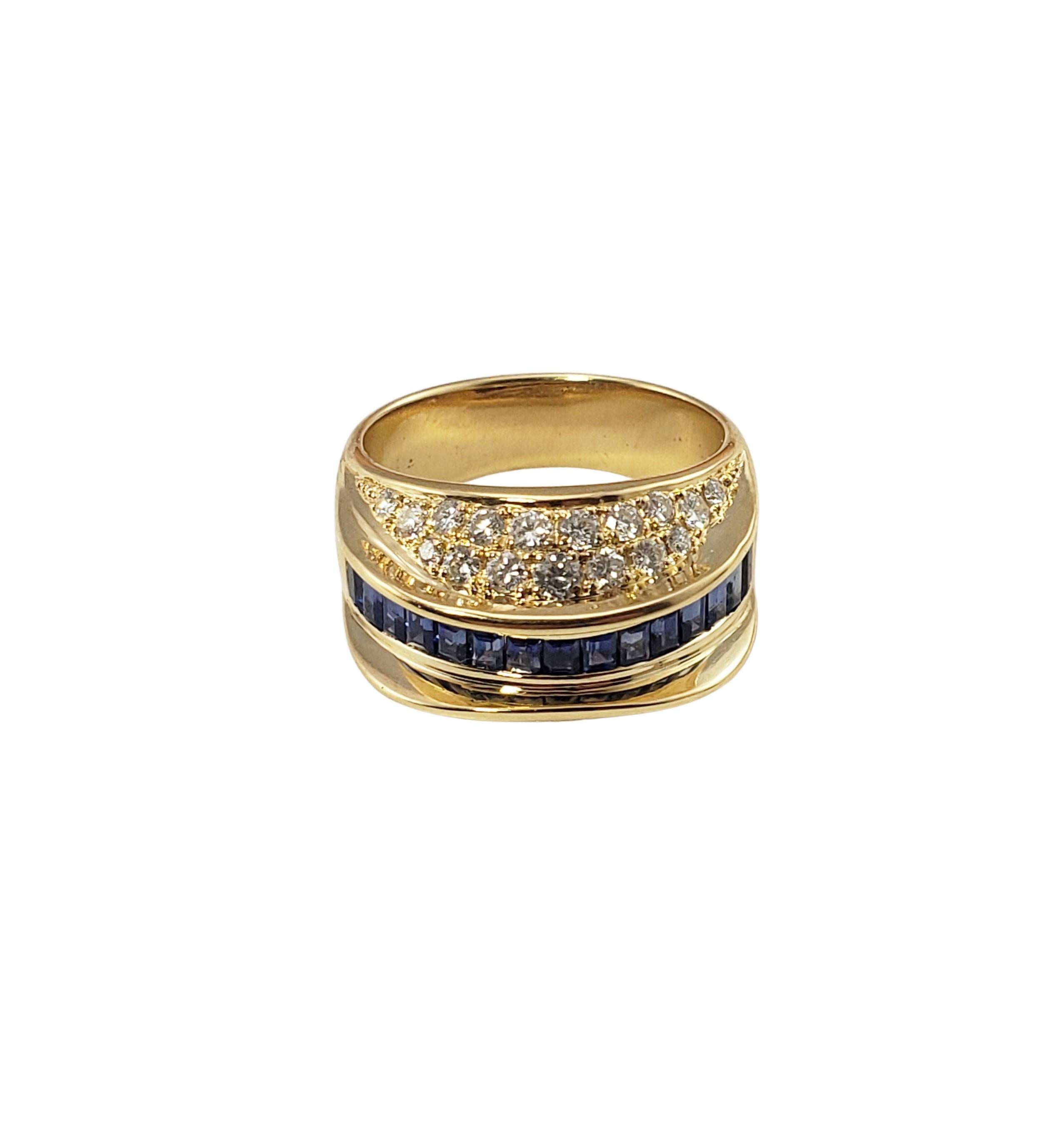 18 Karat Gelbgold Saphir und Diamant Ring Größe 6,75 GAI zertifiziert-

Dieser atemberaubende Ring besteht aus Saphiren im Baguetteschliff und runden Diamanten im Brillantschliff, gefasst in wunderschön detailliertem 18-karätigem Gelbgold.  Breite: 