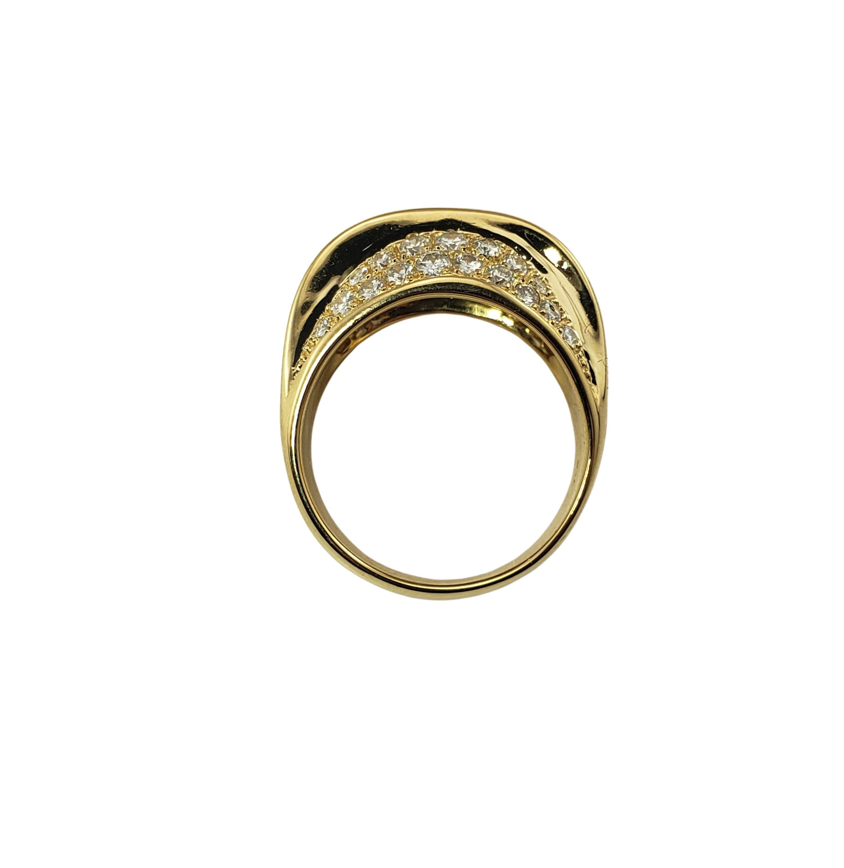 Women's 18 Karat Yellow Gold Sapphire and Diamond Ring For Sale