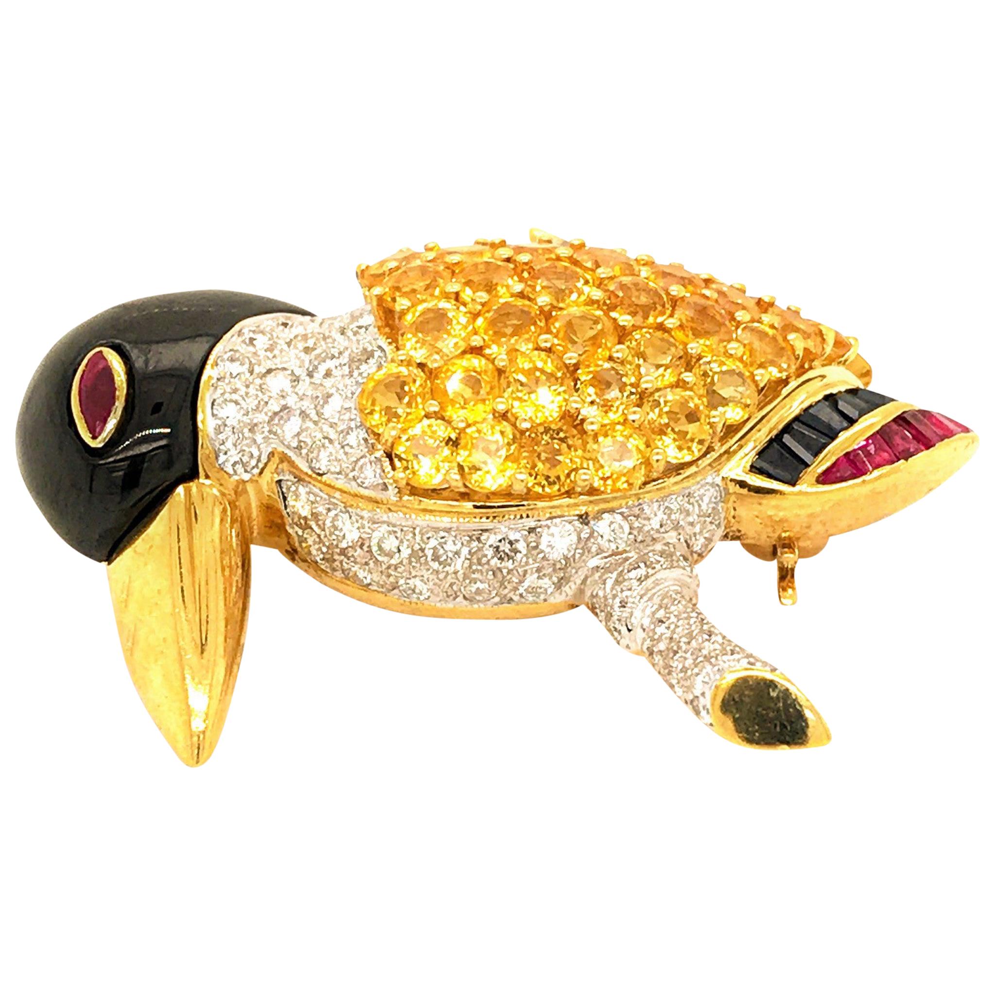 METAL TYPE: 18k Yellow Gold
MAIN STONE: Diamond
SECONDARY STONE: Sapphire
TOTAL WEIGHT: 17.1 grams
LENGTH: 1.75 inches