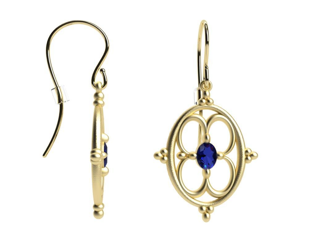 Contemporain Boucles d'oreilles arabesques en or jaune 18 carats et saphir en vente