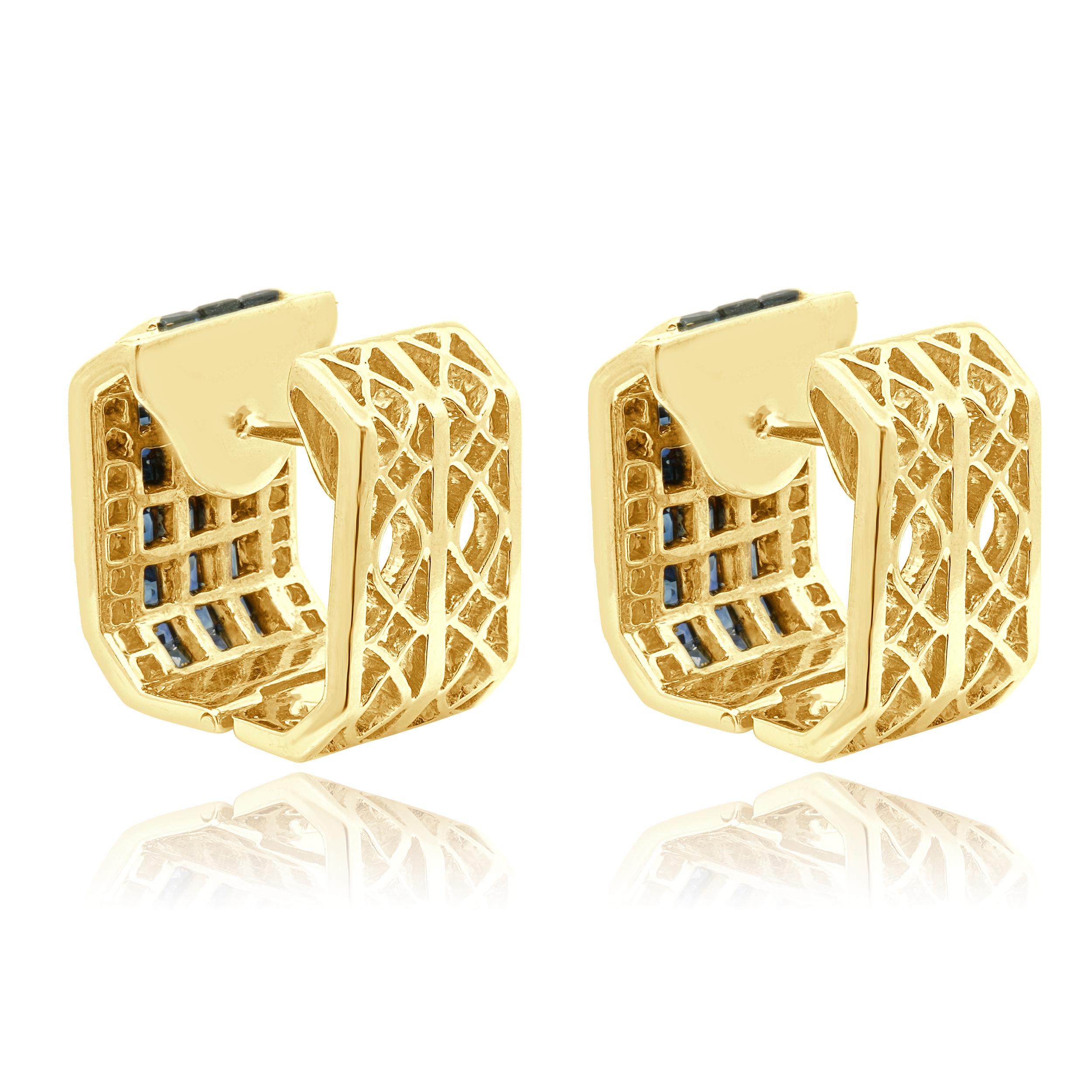 Taille princesse Boucles d'oreilles en or jaune 18 carats avec saphir et diamant   Design/One : custom Mat en vente