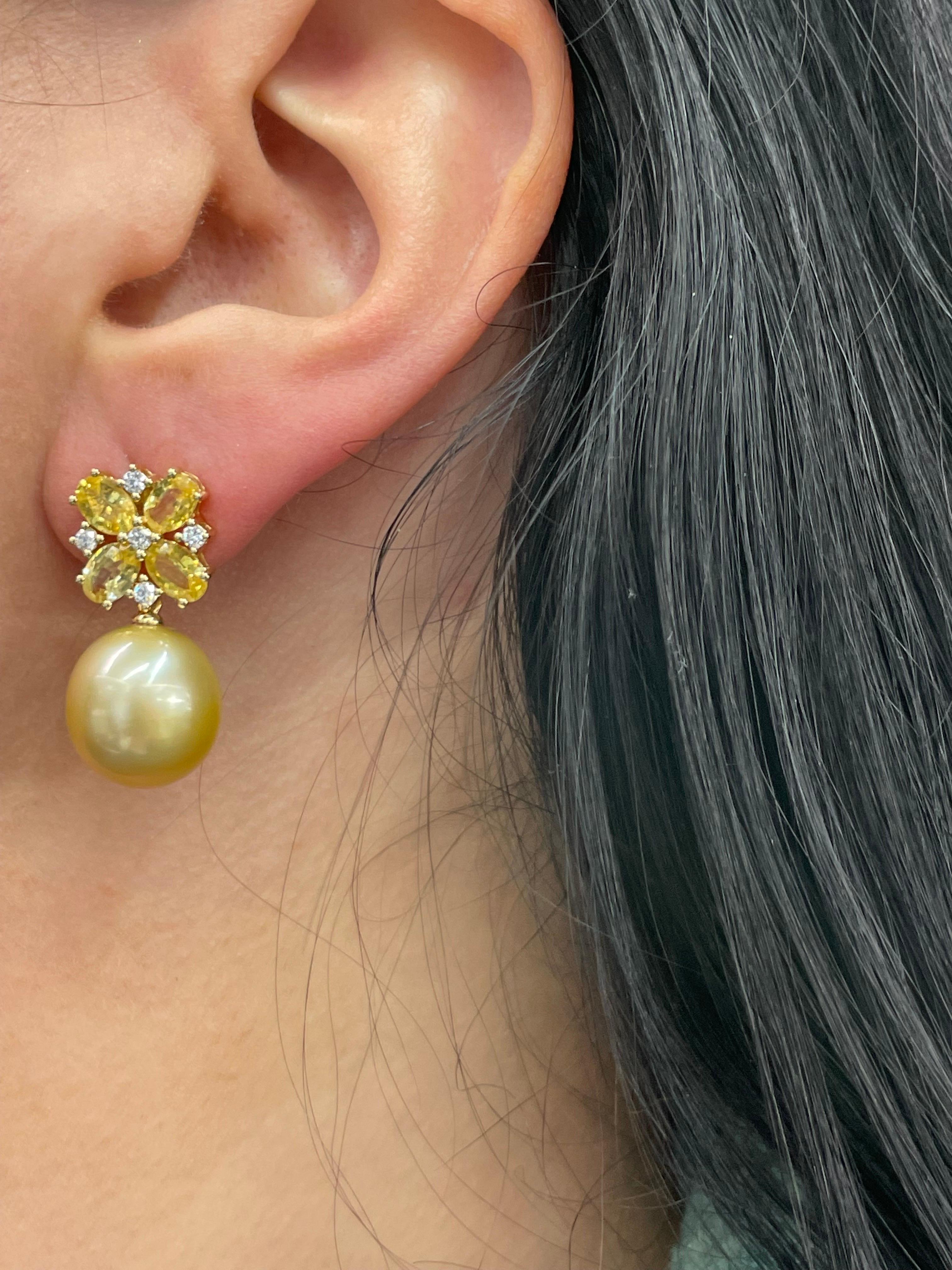 18 Karat Yellow Gold Sapphire Diamond Golden South Sea Pearl Earrings 5.02 Cttw For Sale 5