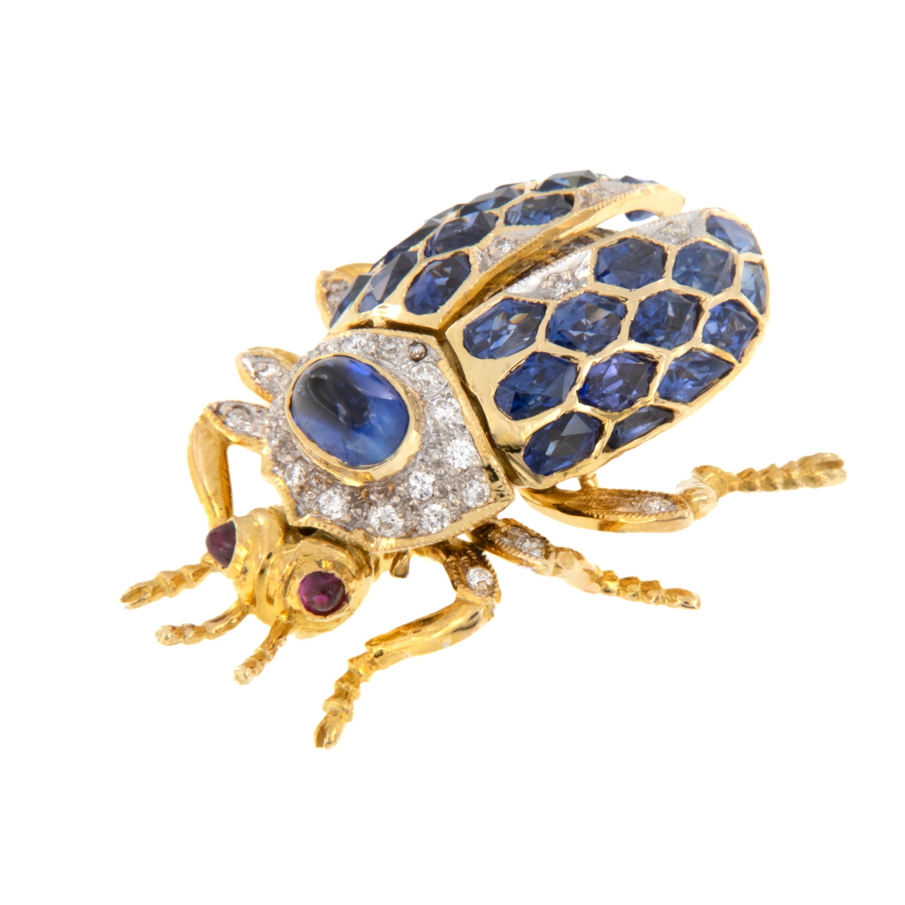 18 Karat Yellow Gold Sapphire Diamond Ruby Scarab Beetle Brooch Pin In Excellent Condition For Sale In Troy, MI