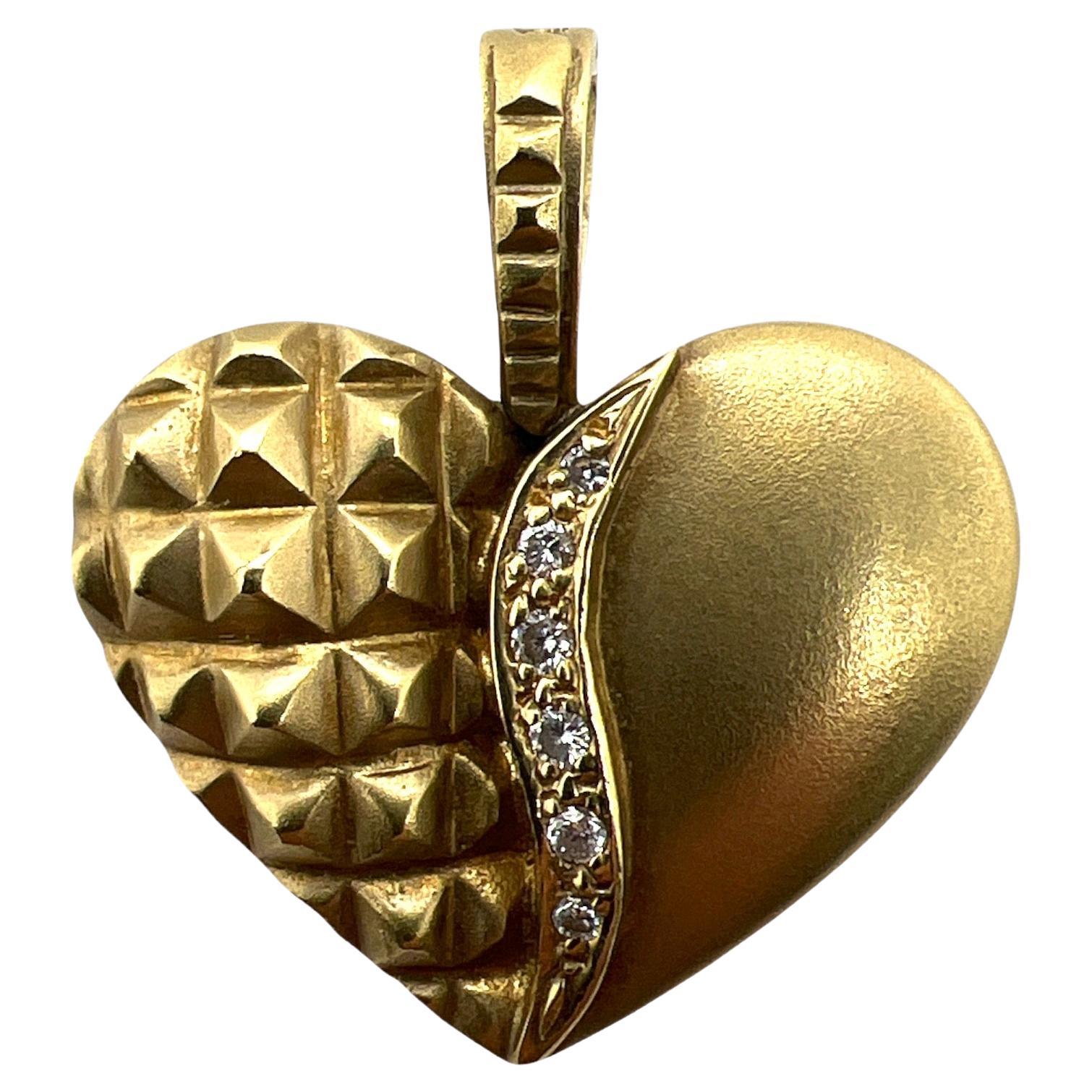 Diamond and Emerald Heart Pendant, Enhancer, 18 Karat Gold with Large