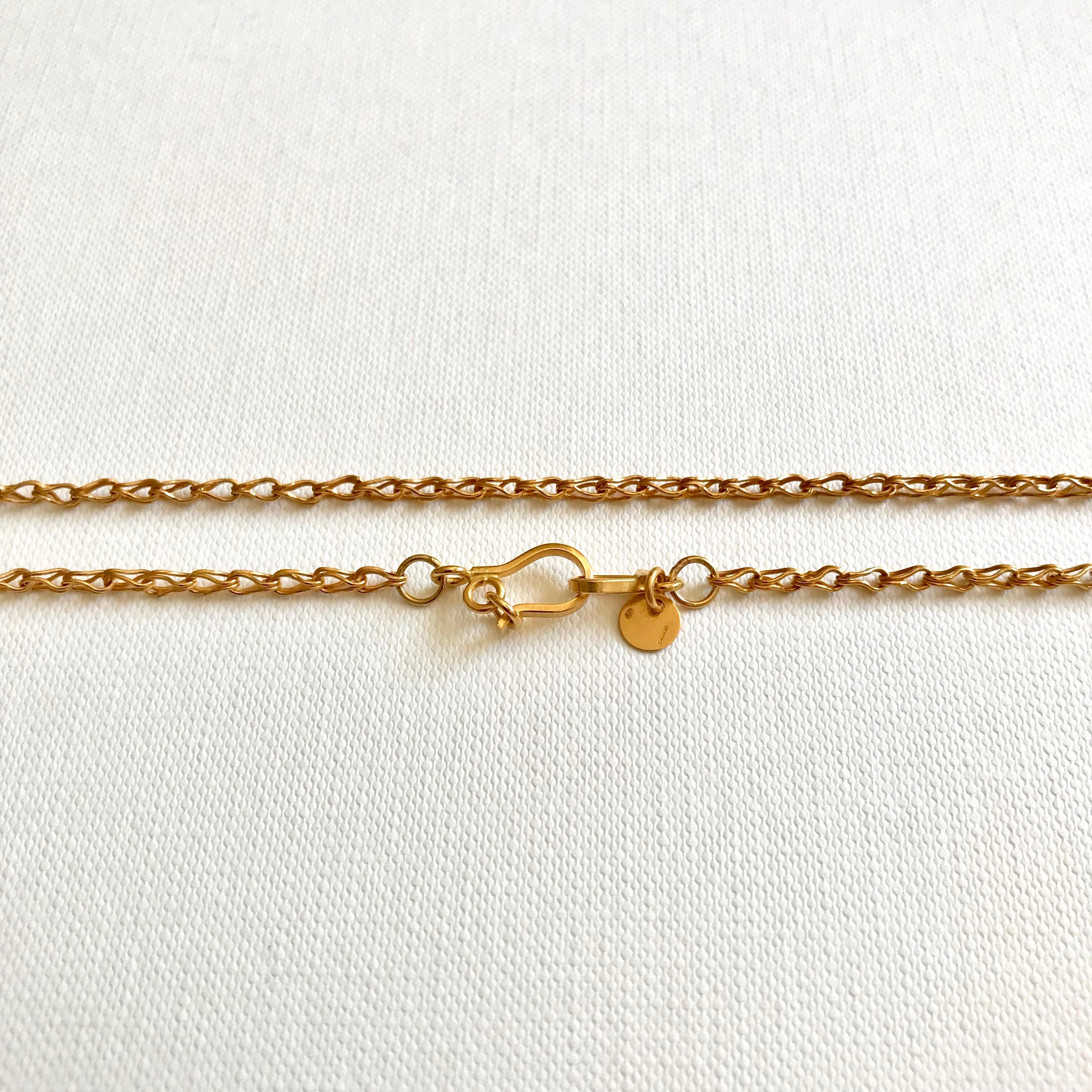 18 Karat Yellow Gold Satin Finish Pendant Chain Necklace 2