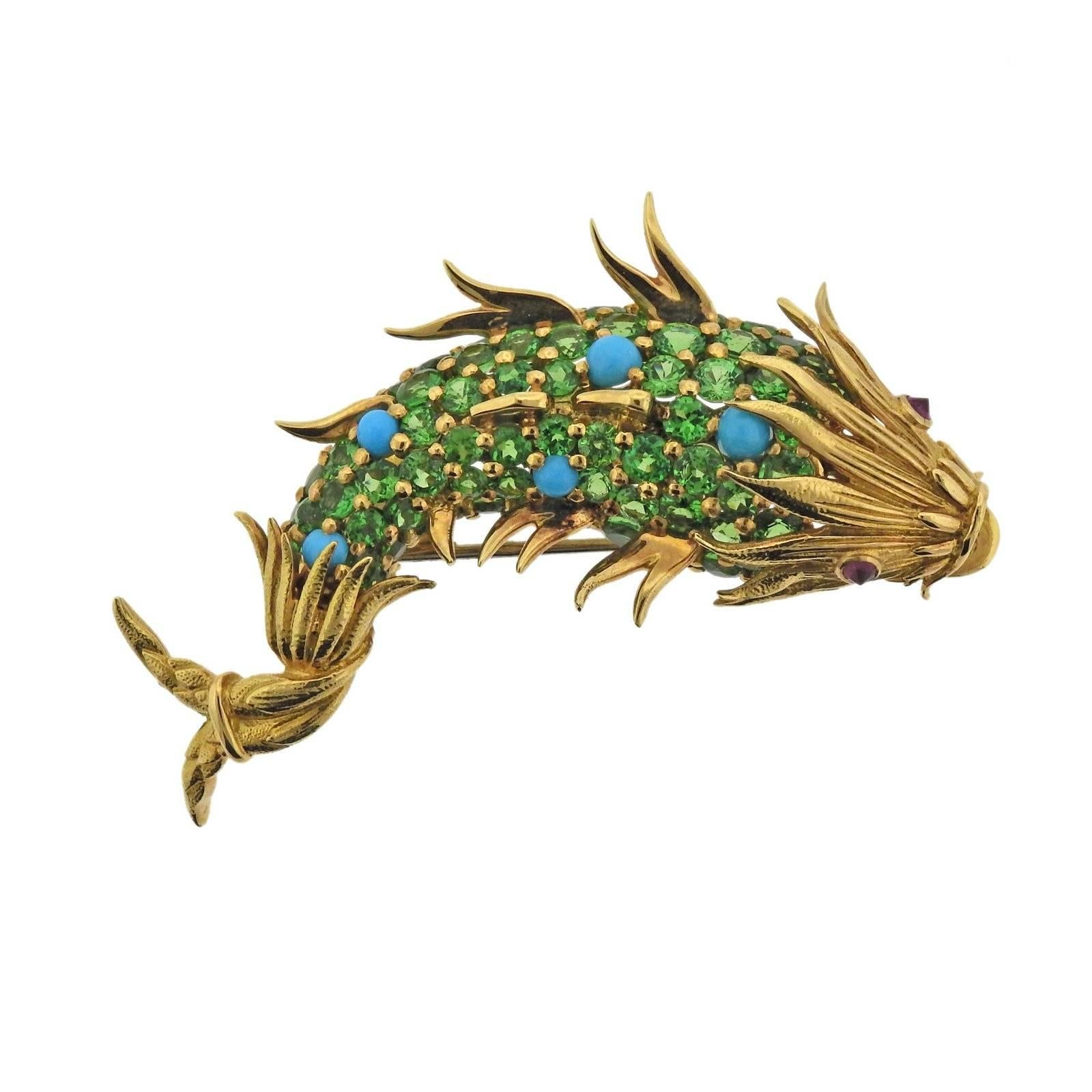 18 Karat Yellow Gold Schlumberger Fish Brooch For Sale