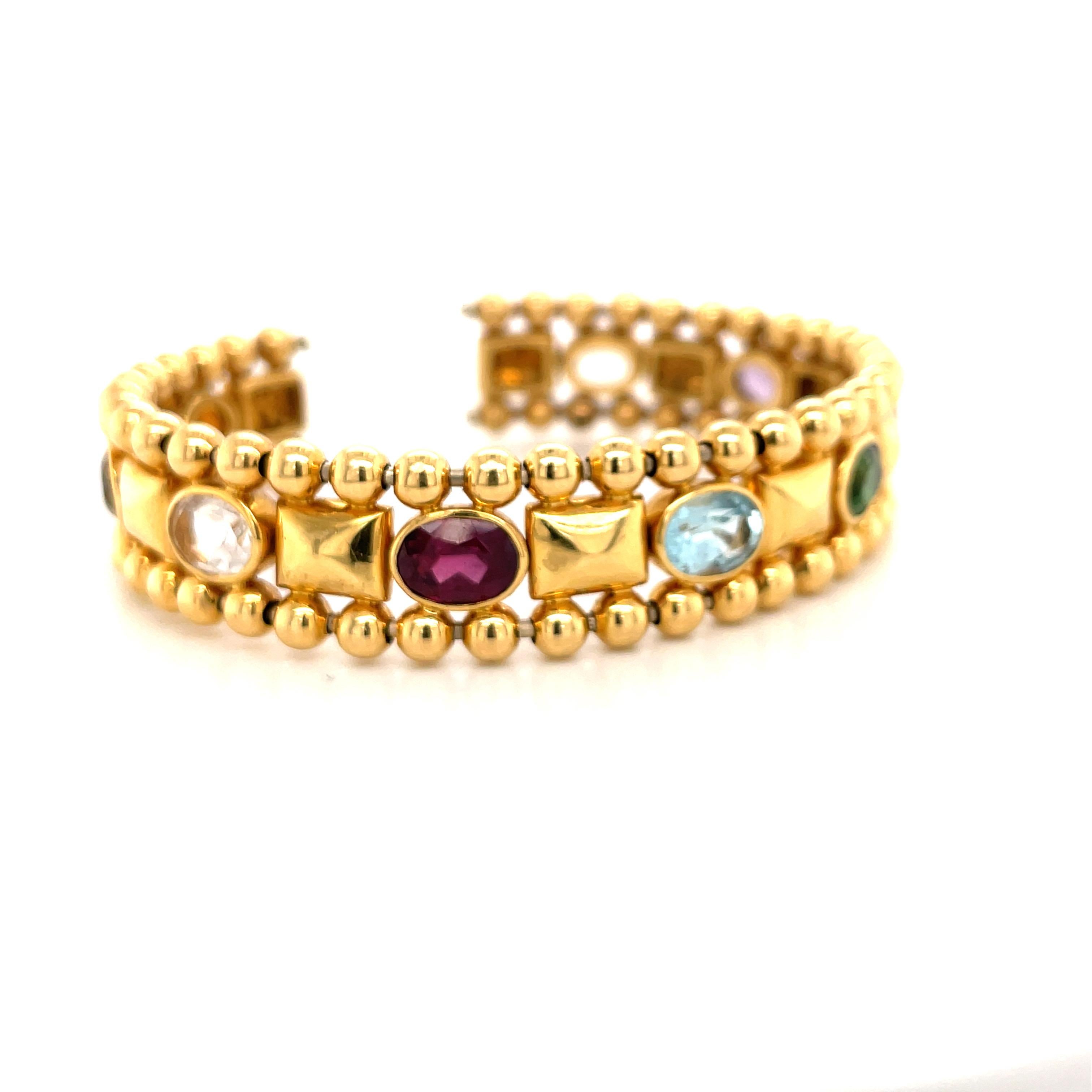 Contemporary 18 Karat Yellow Gold Semi-Precious Gemstone Cuff Bracelet 45.2 Grams