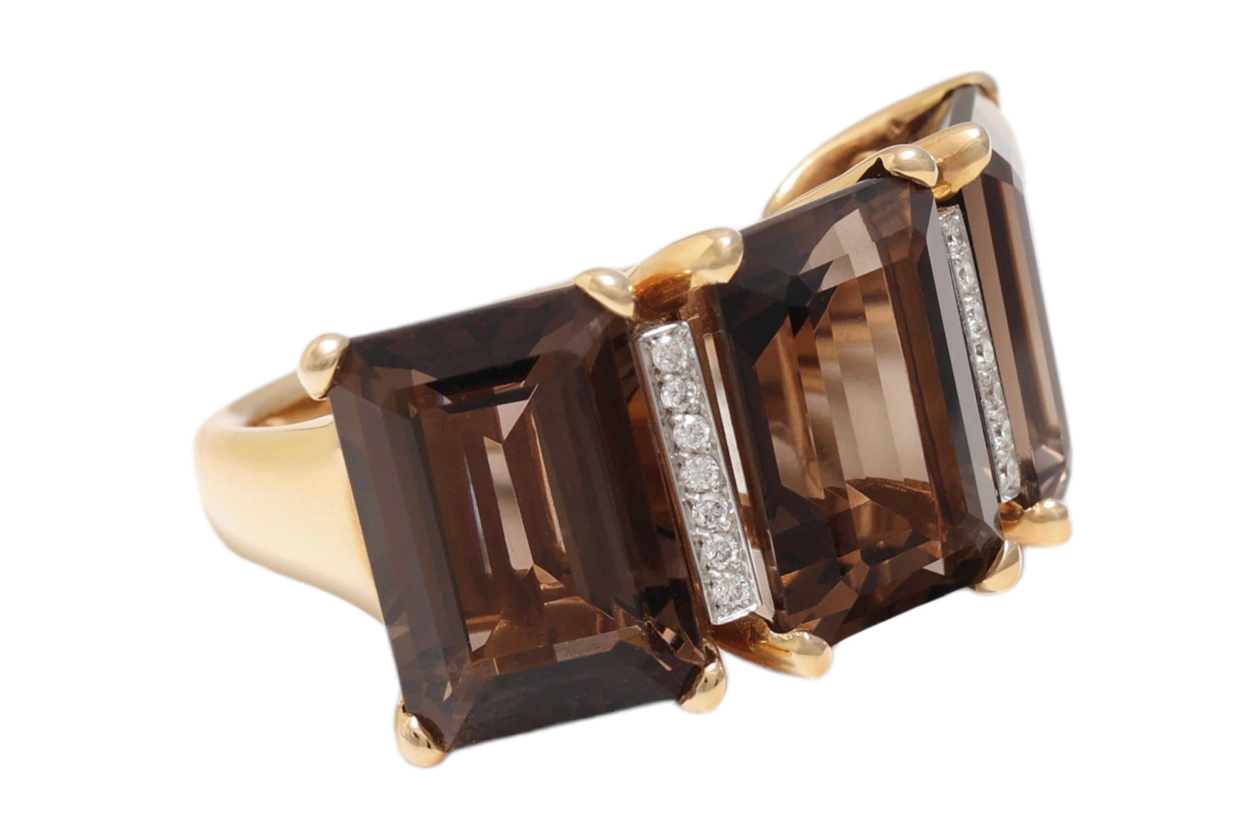 18 Karat Yellow Gold Set Ring, Earrings, Bracelet with Smoky Quartz, Diamonds For Sale 4