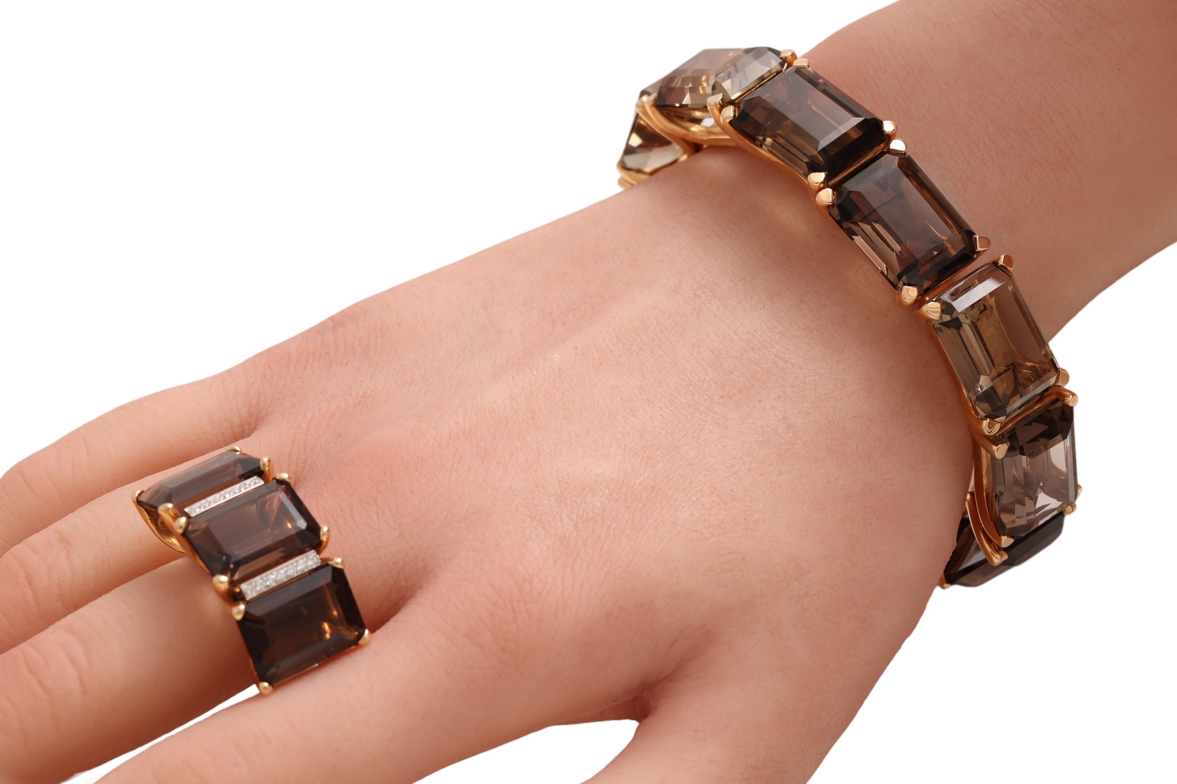 18 Karat Yellow Gold Set Ring, Earrings, Bracelet with Smoky Quartz, Diamonds For Sale 7
