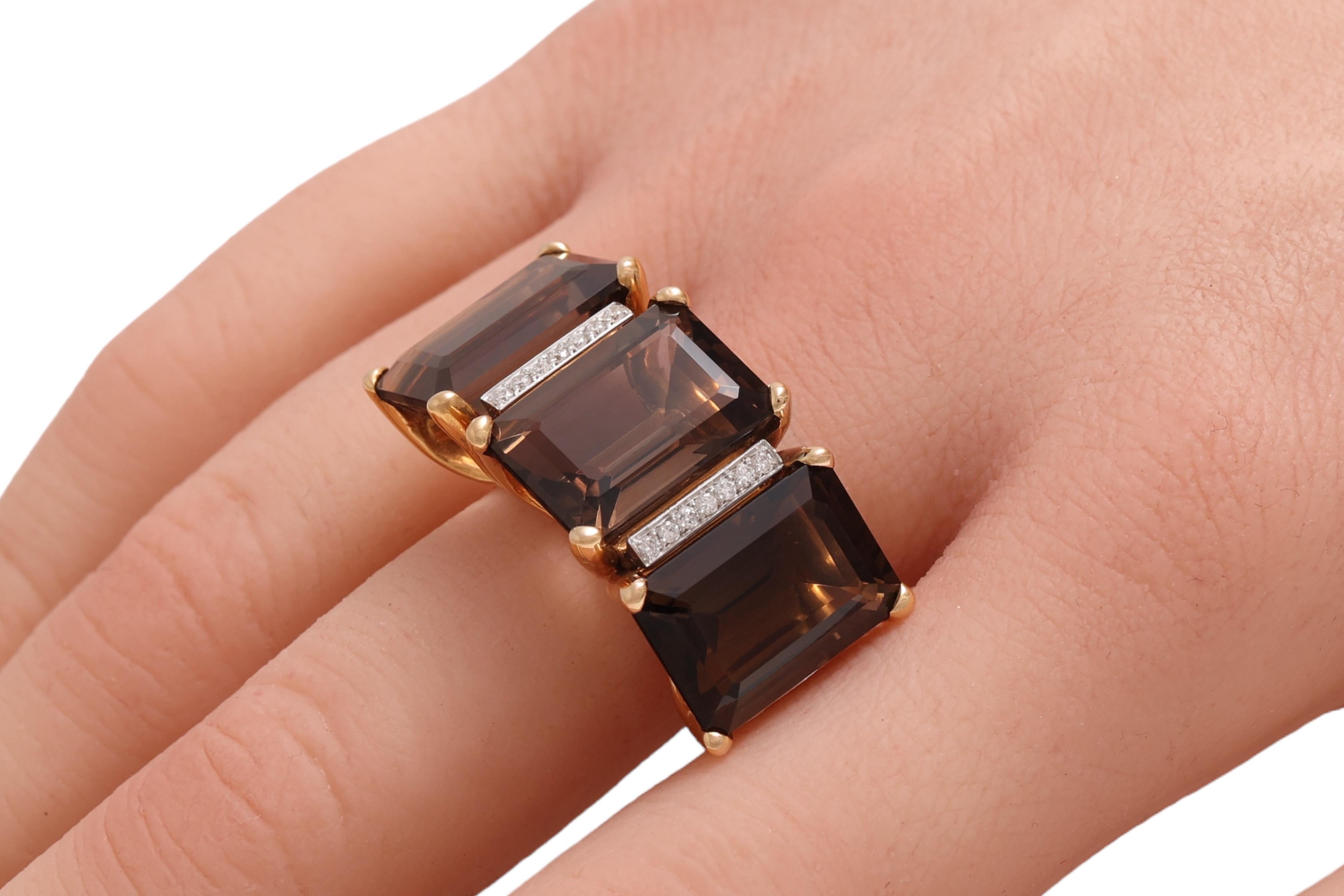 18 Karat Yellow Gold Set Ring, Earrings, Bracelet with Smoky Quartz, Diamonds For Sale 8