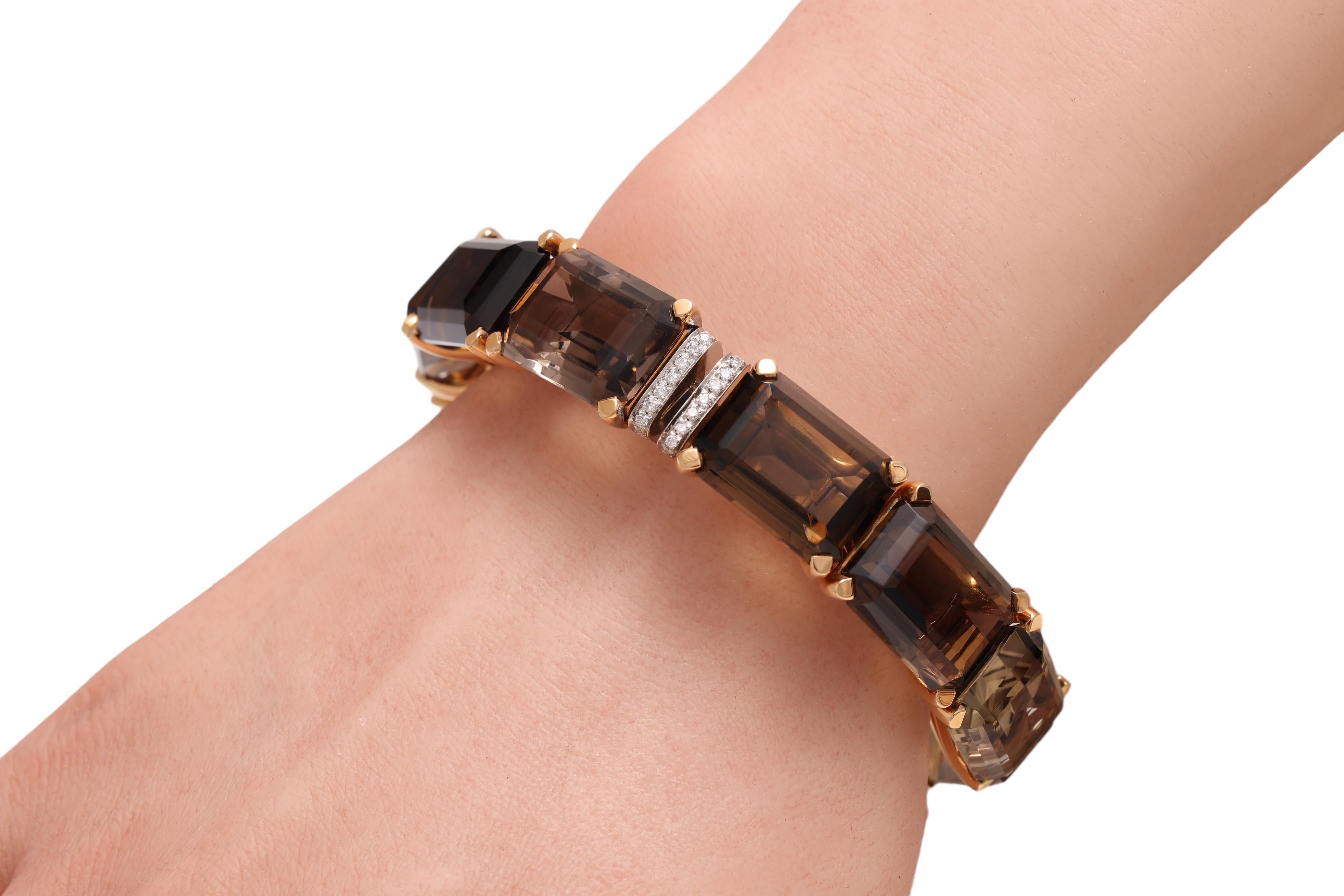 18 Karat Yellow Gold Set Ring, Earrings, Bracelet with Smoky Quartz, Diamonds For Sale 9