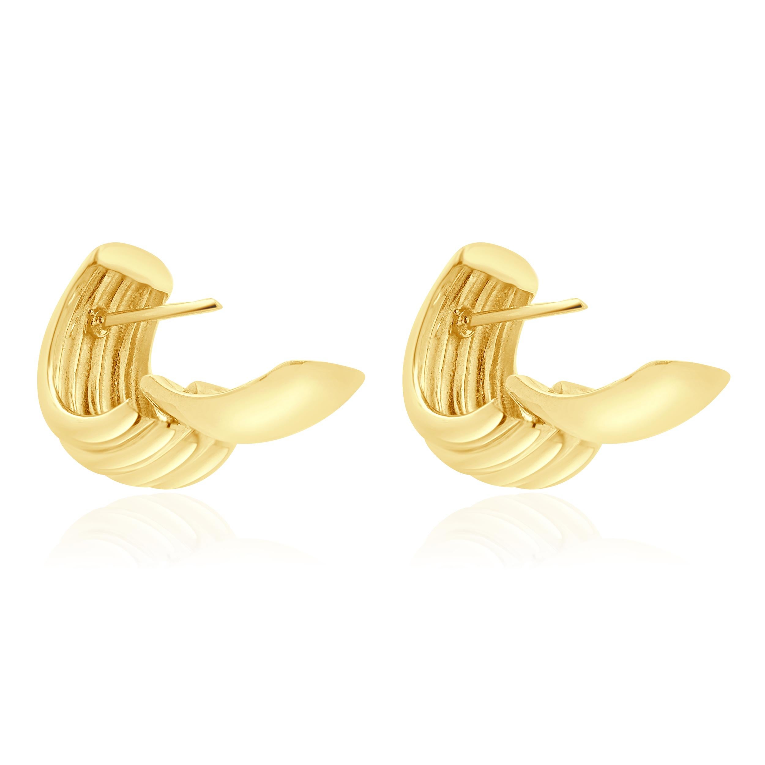 Boucles d'oreilles en or jaune 18 carats Pour femmes en vente