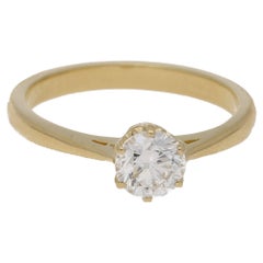 18 Karat Yellow Gold Single Stone Diamond Engagement Ring