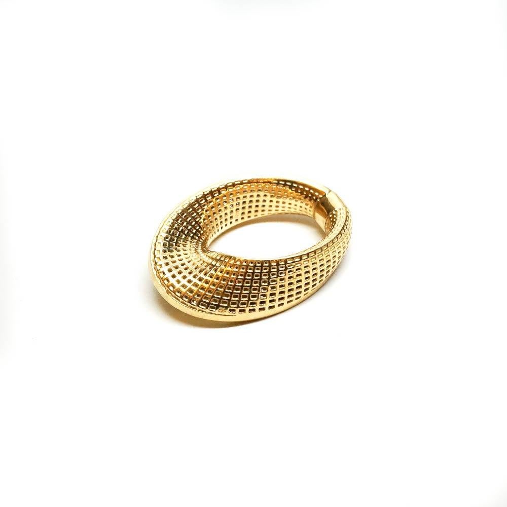 For Sale:  18 Karat Yellow Gold Slim Mobius Ring, Line Model 4