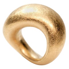 18 Karat Yellow Gold, Small Pinky Solid Ring